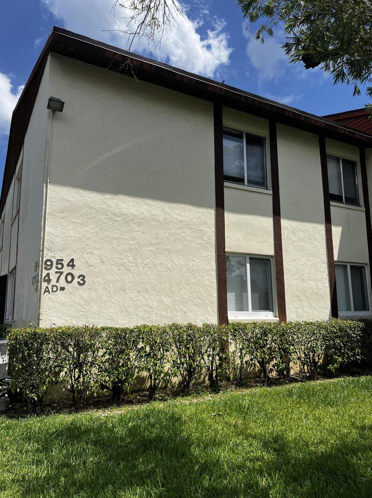 4703 Sable Pine Cir, West Palm Beach, FL 33417-3138