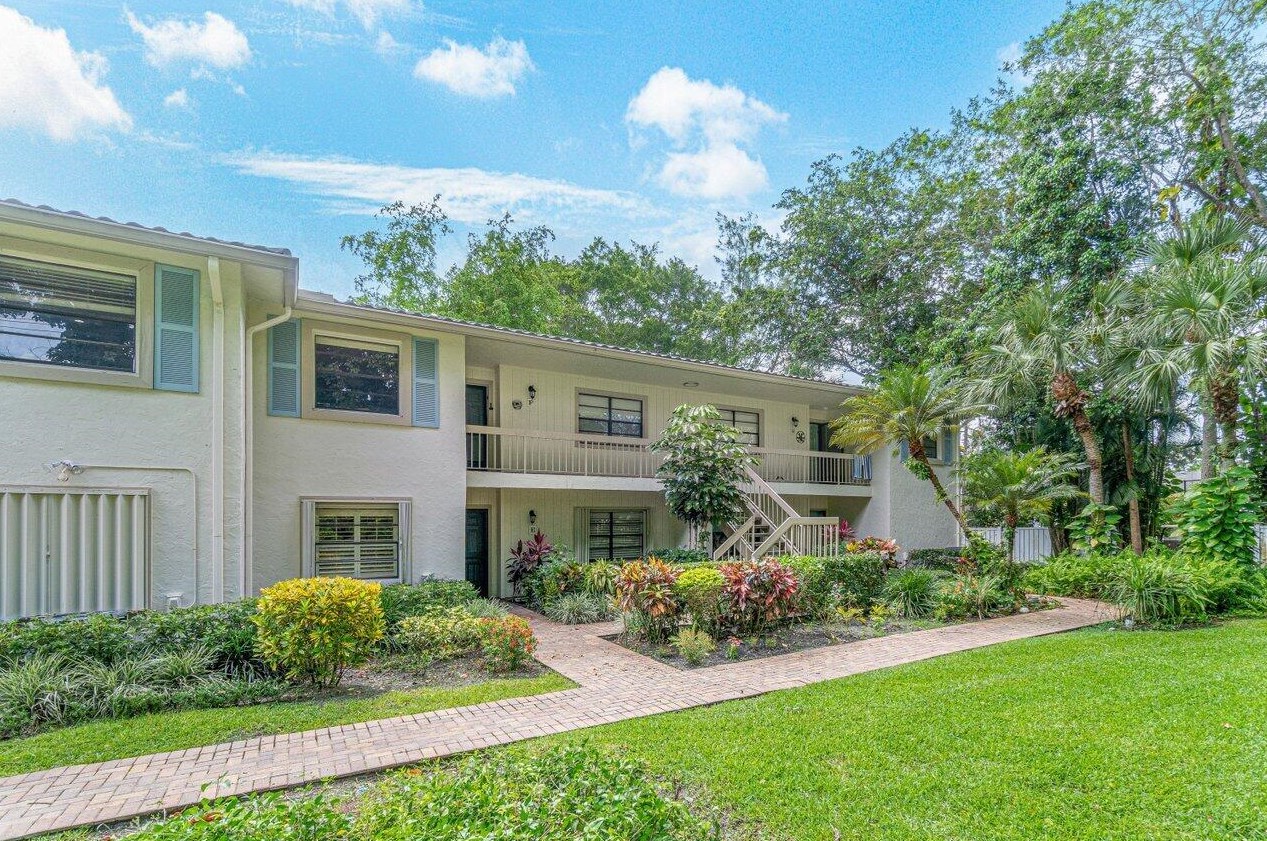 22 Westgate Ln #e, Boynton Beach, FL 33436