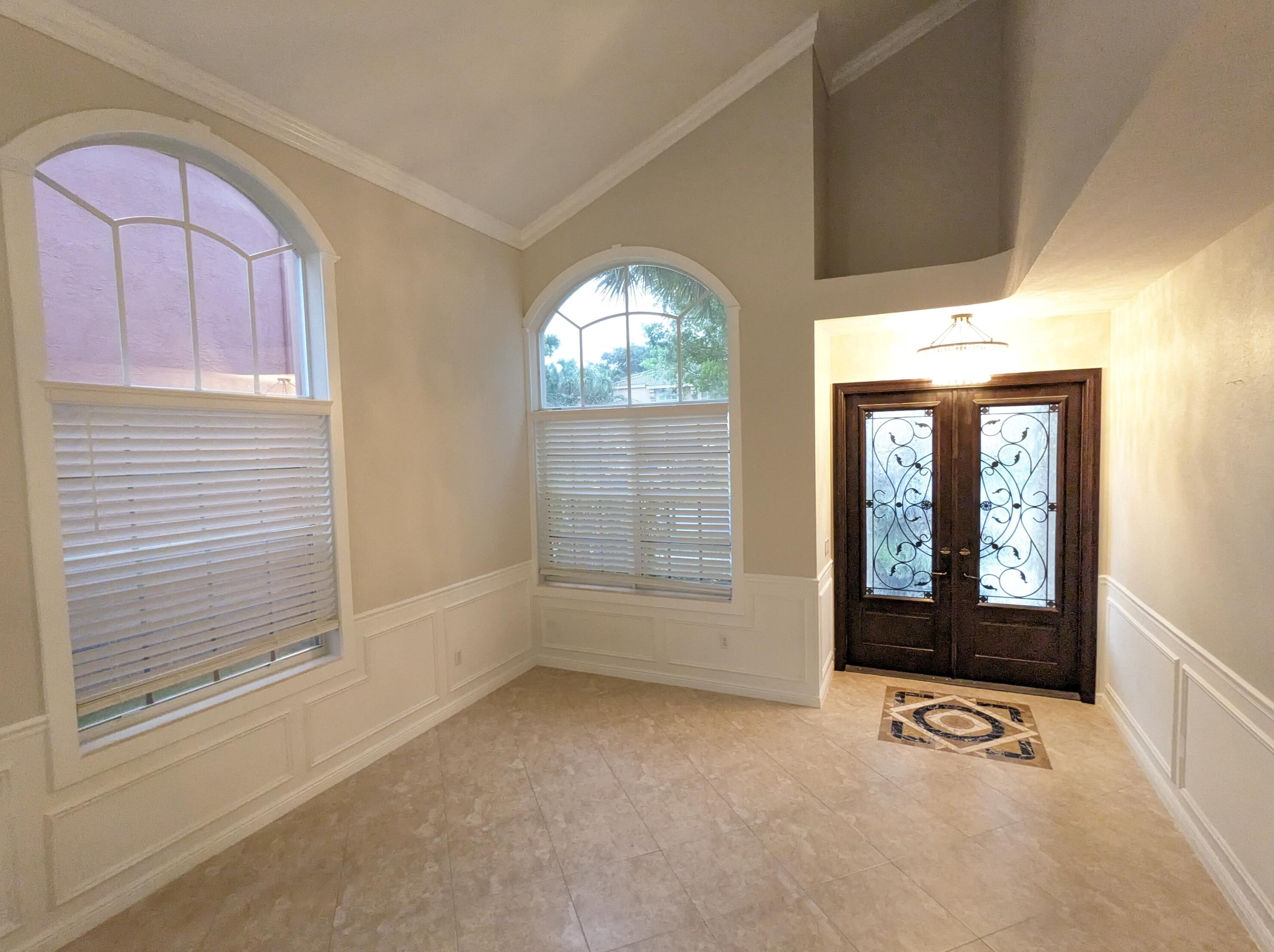 1109 Oakwater Dr, West Palm Beach, FL 33411
