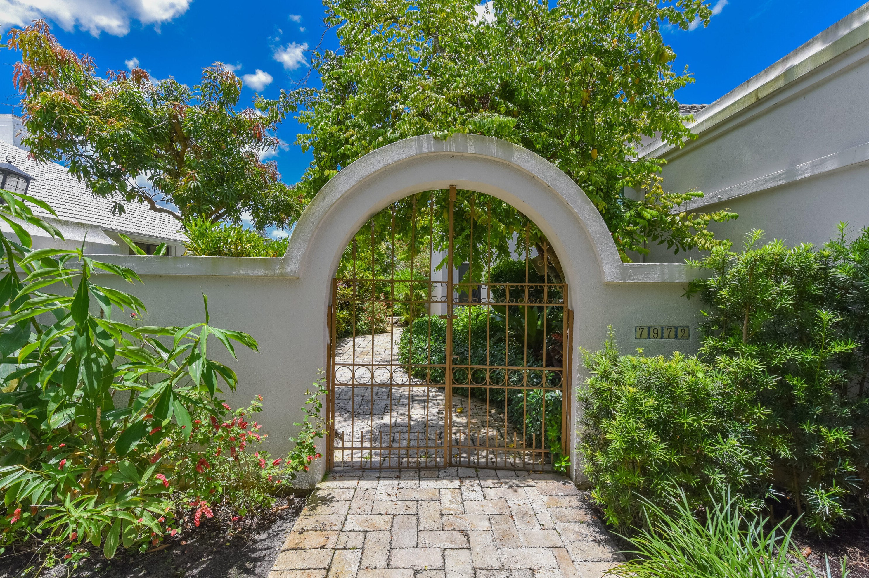 7972 Mandarin Dr, Boca Raton, FL 33433