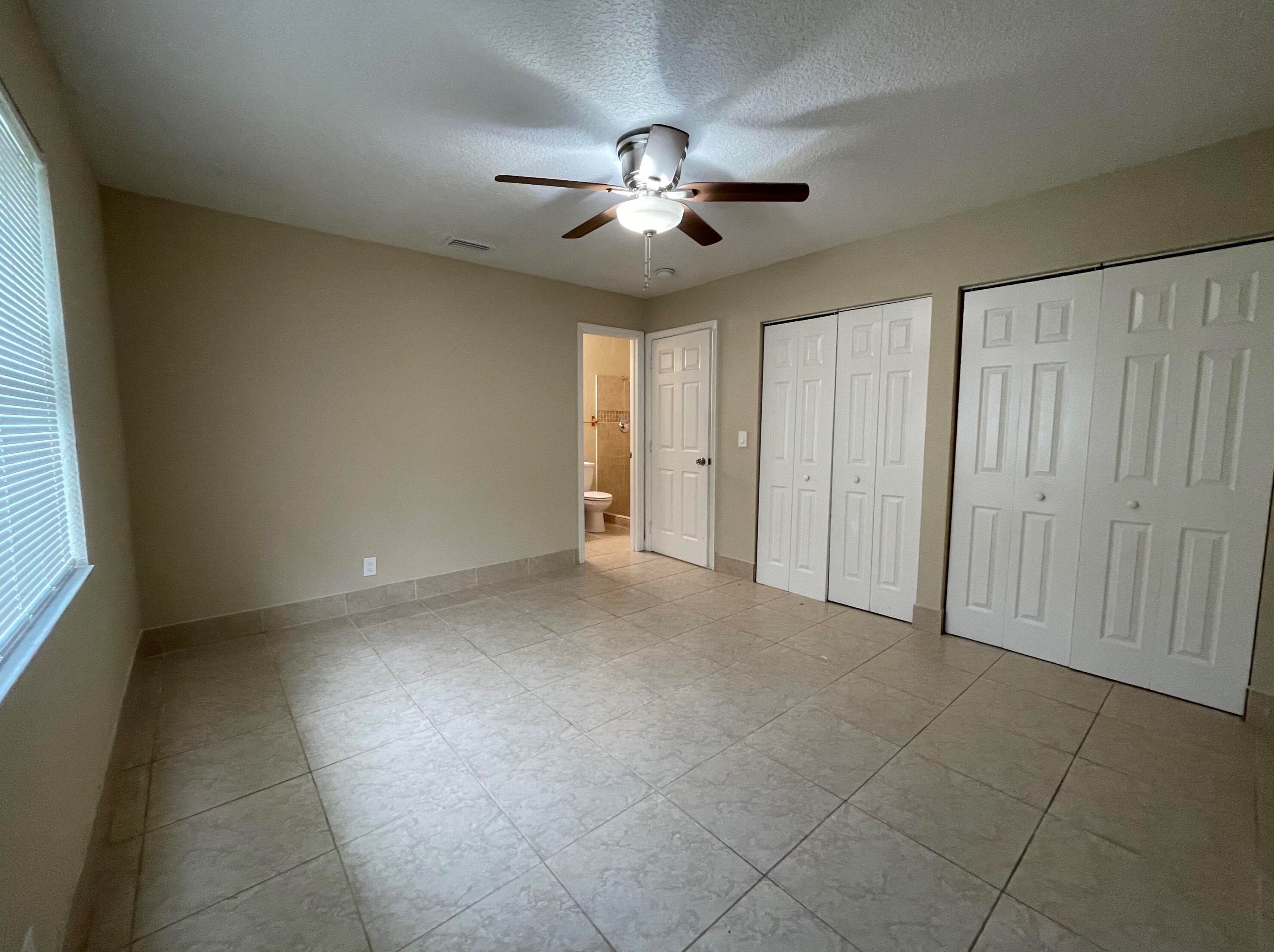 1422 Barton Rd, Lake Worth, FL 33460-5306