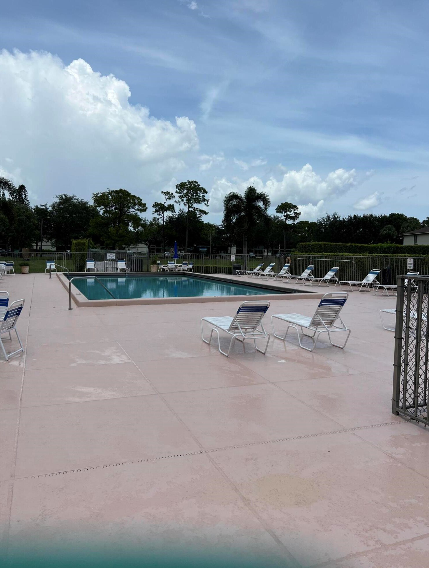 6458 Chasewood Dr, Jupiter FL  33458-5808 exterior