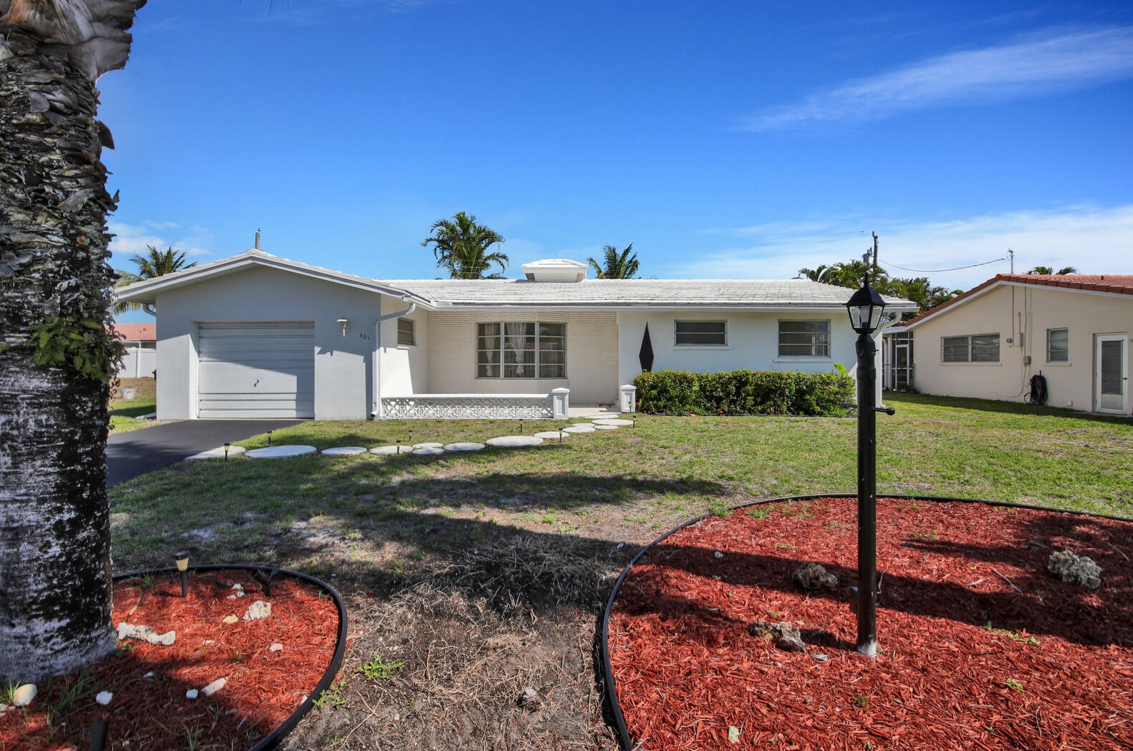 301 Ne 24th St, Boca Raton, FL 33431