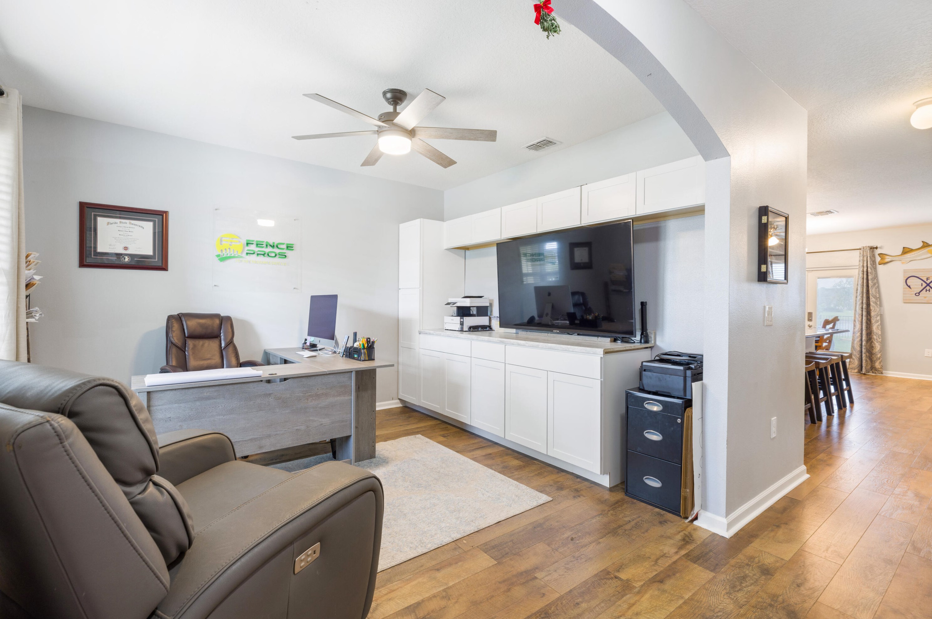 339 Lexington Ct, Vero Beach, FL 32962