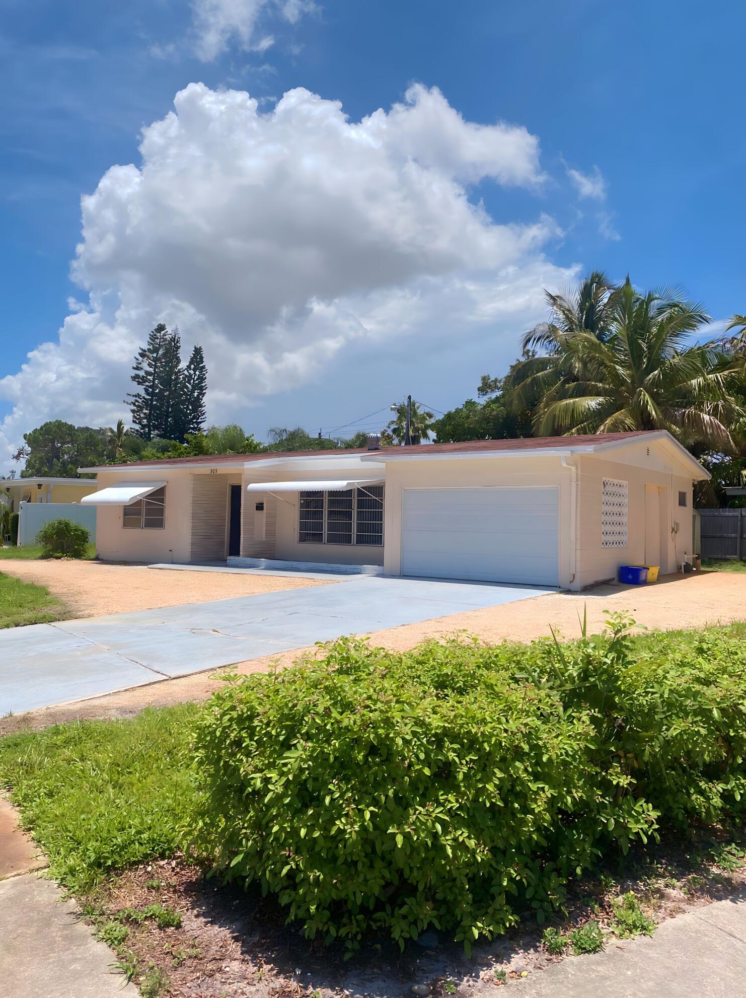 305 Pinewood St, Lake Worth, FL 33462
