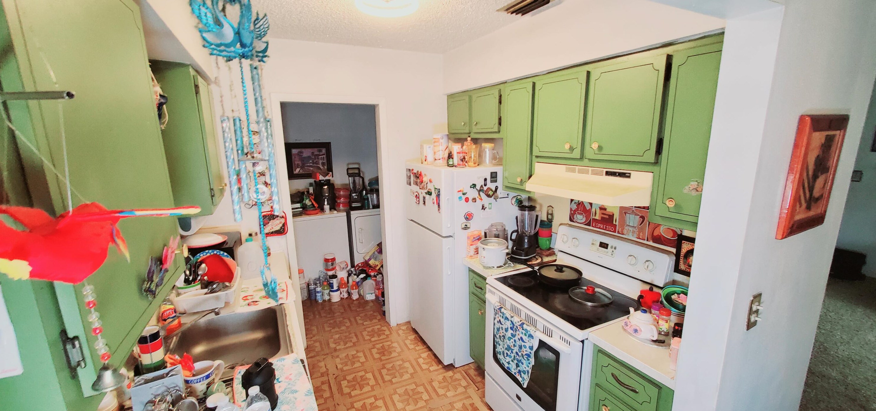 2620 205 St, Miami FL 33056-1227 exterior