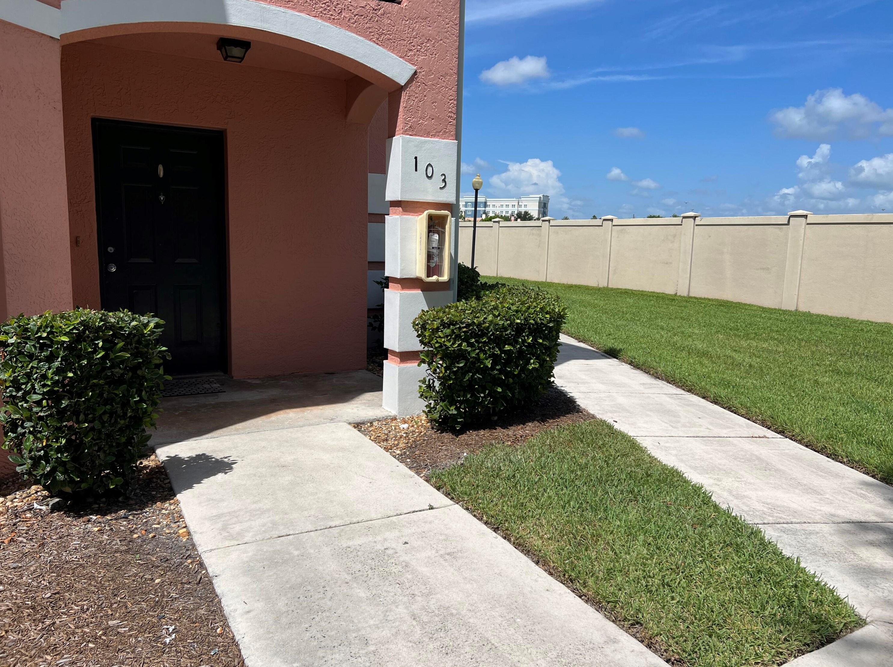 162 Sw Peacock Blvd #32103, Fort Pierce, FL 34986