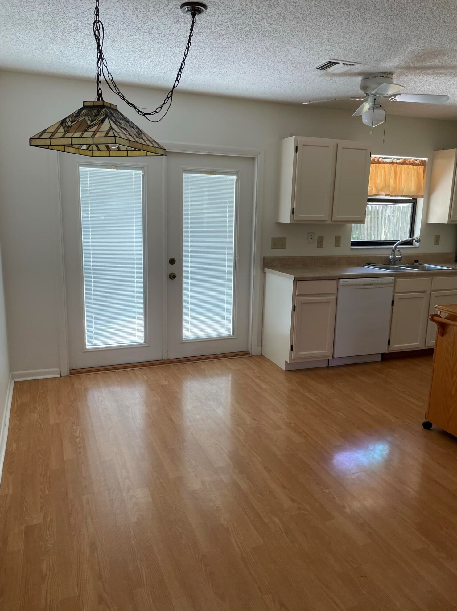 1752 Sw Cloverleaf St, Fort Pierce, FL 34953