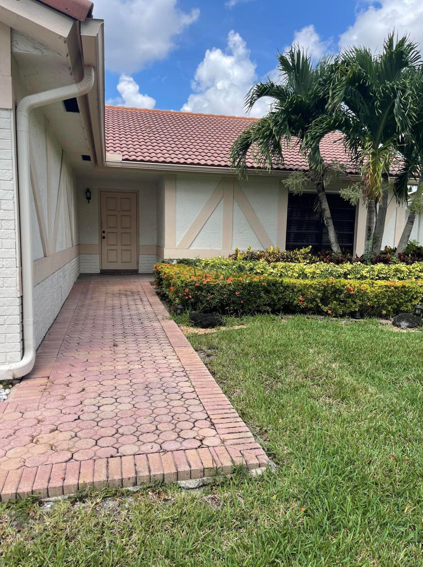 7771 Cloverfield Cir, Boca Raton, FL 33433-3048