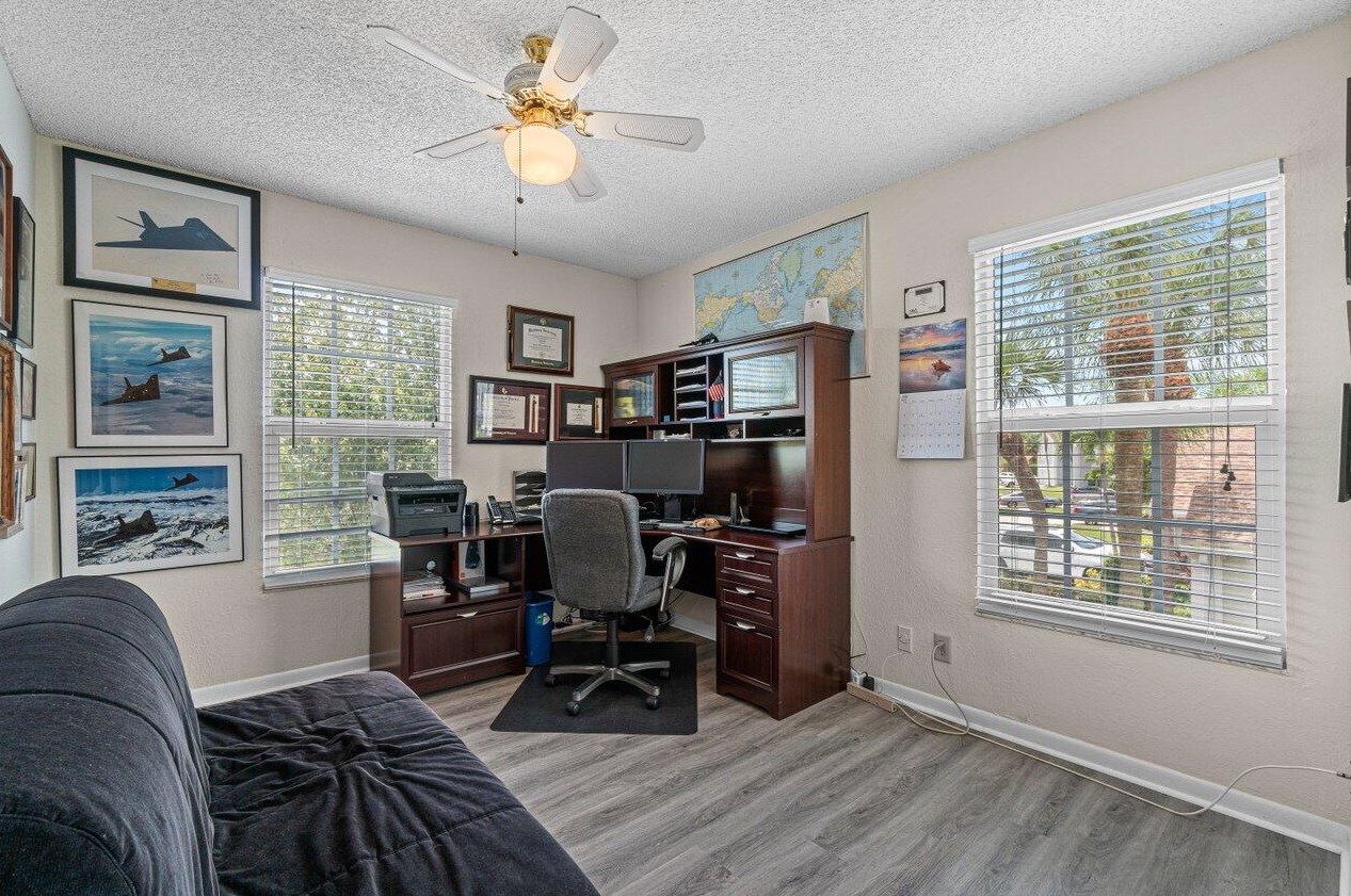 22075 Flower Dr, Boca Raton FL 33428-4627 exterior