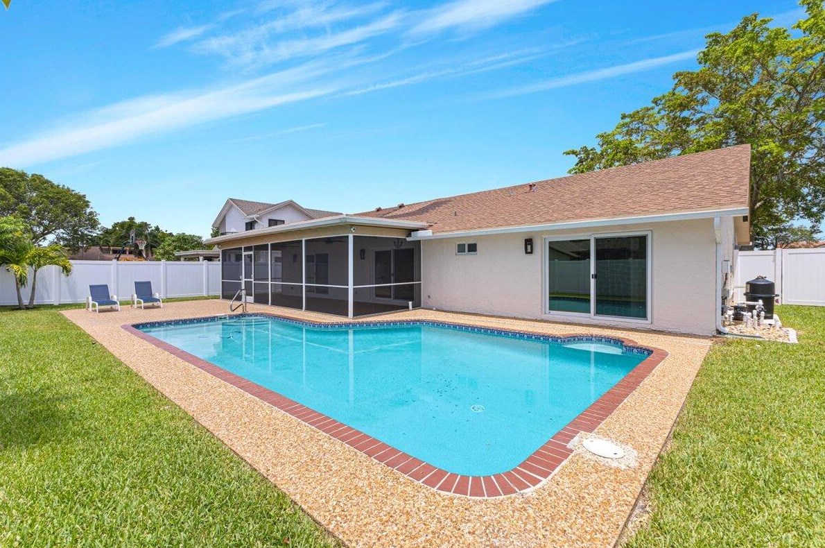 11372 Little Bear Way, Boca Raton FL  33428-2632 exterior