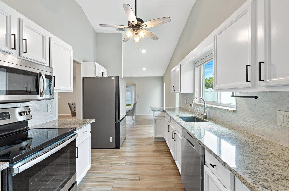 11372 Little Bear Way, Boca Raton FL  33428-2632 exterior