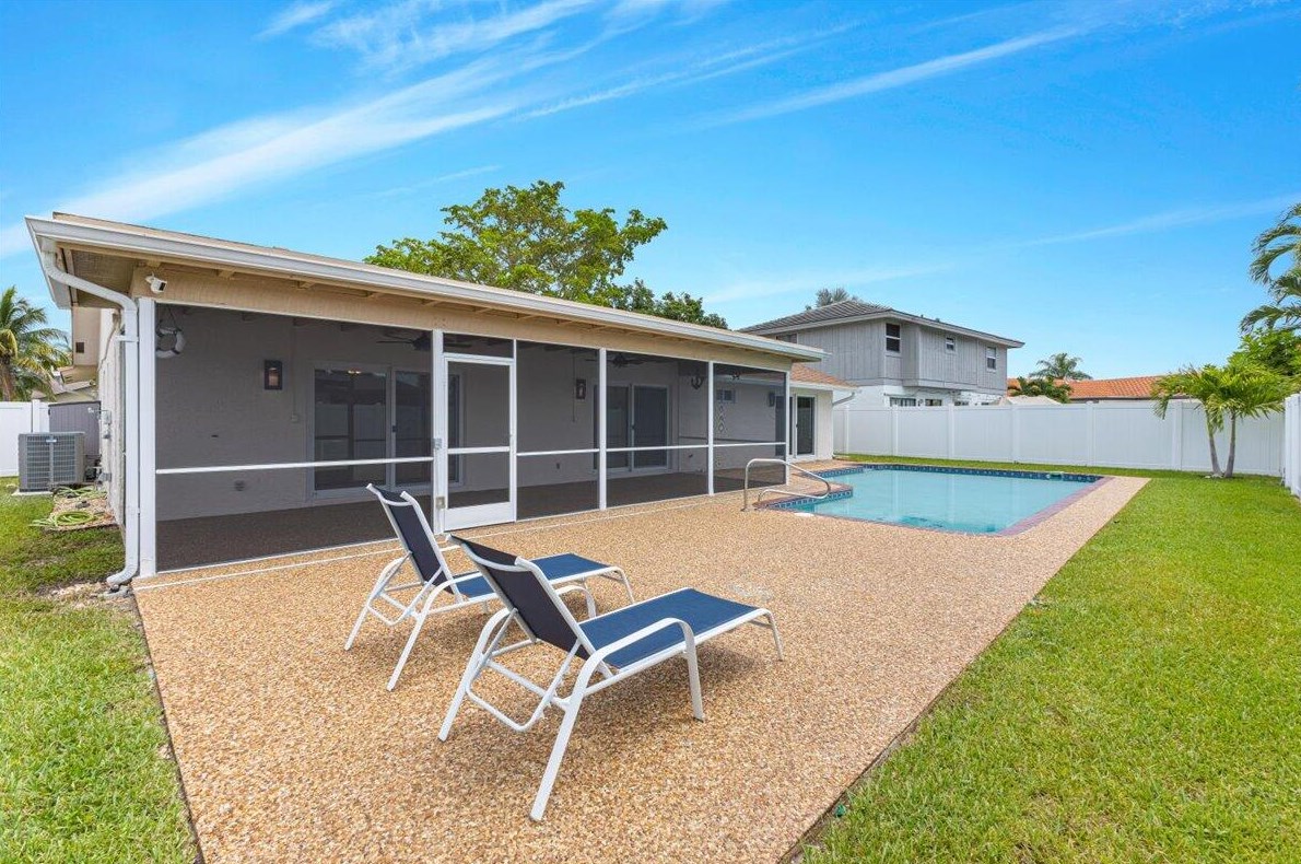 11372 Little Bear Way, Boca Raton FL  33428-2632 exterior