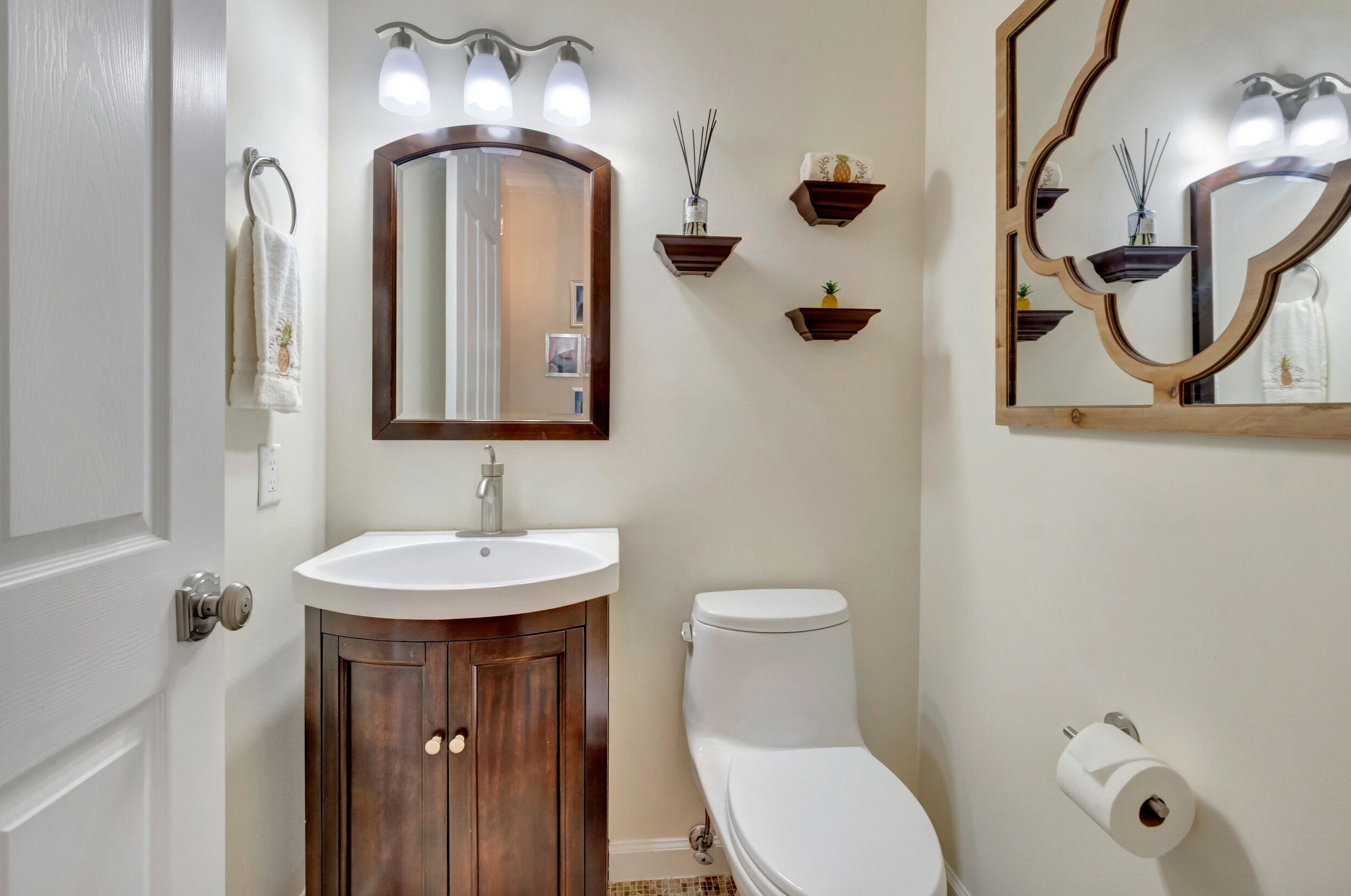 21710 Fall River Dr, Boca Raton FL  33428-4818 exterior