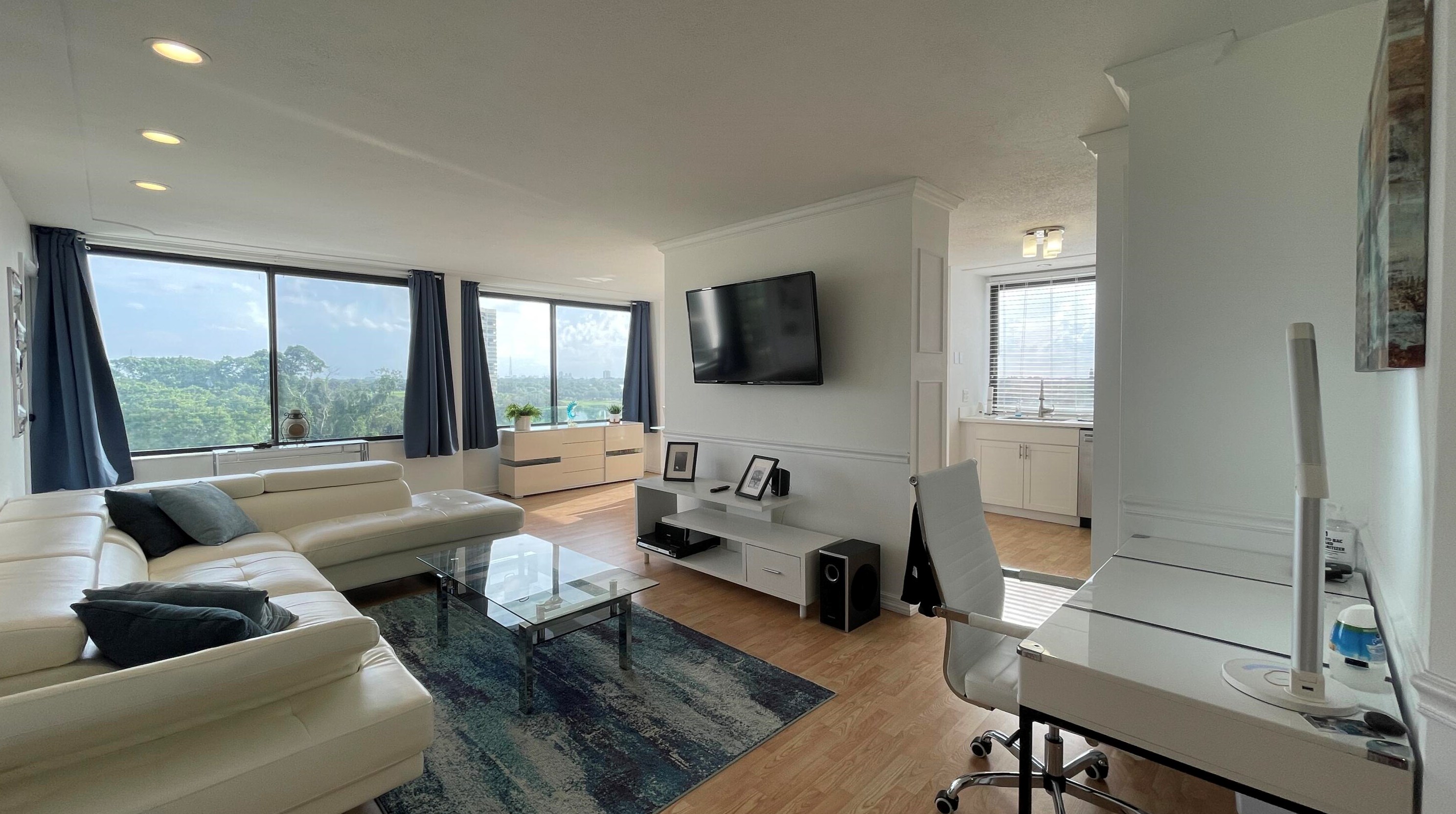 1500 Presidential Way #704, West Palm Beach, FL 33401