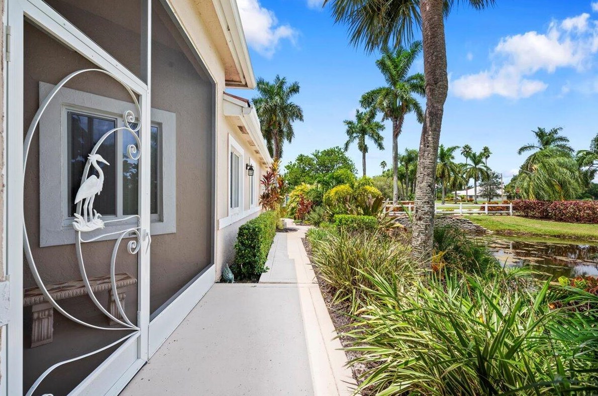 6238 Breckenridge Cir, Lake Worth, FL 33467-6821