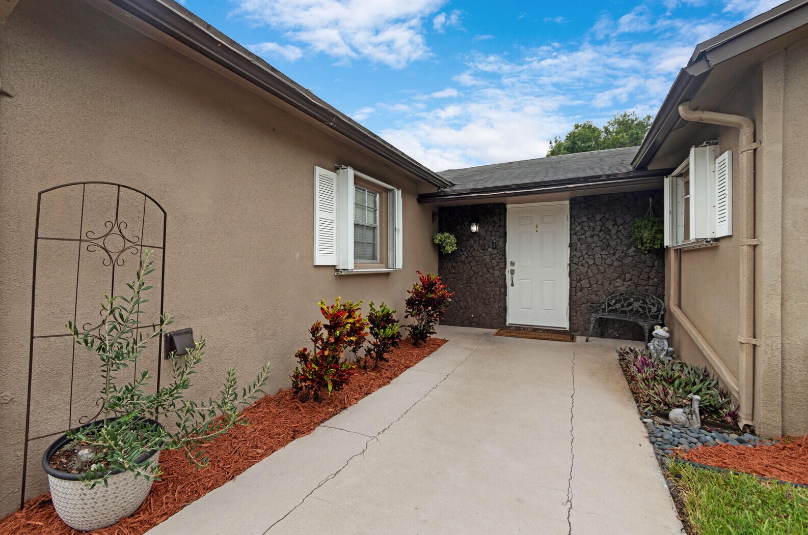 22300 65th Ave, Boca Raton, FL 33428-6011