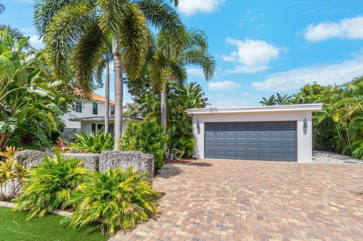 2845 4th St, Boynton Beach, FL 33435-7901