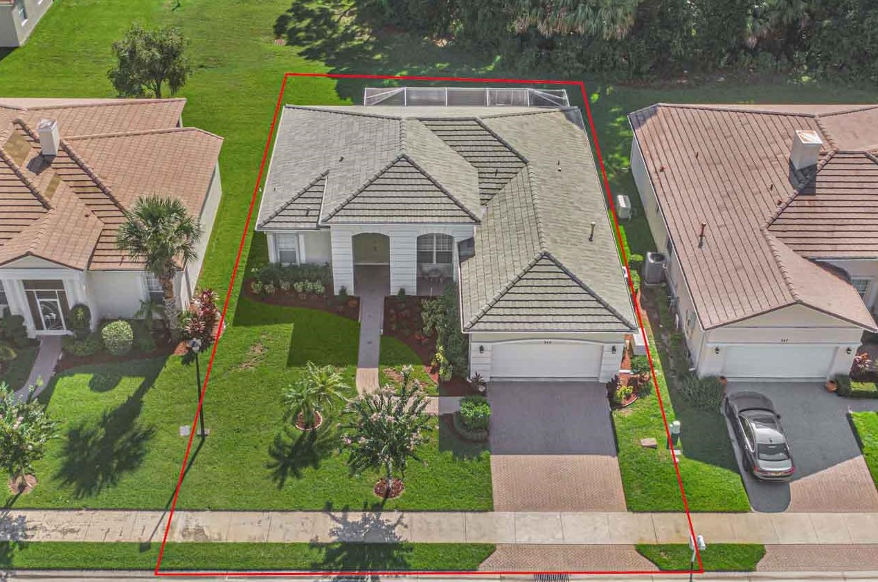 345 Sw Lake Forest Way, Fort Pierce, FL 34986