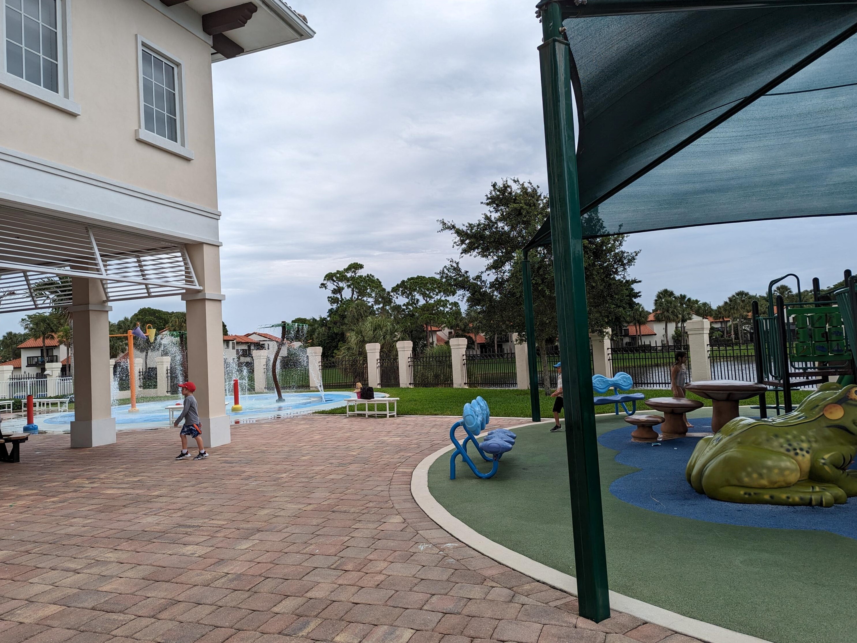 5650 Coach House Cir, Boca Raton FL  33486-8604 exterior