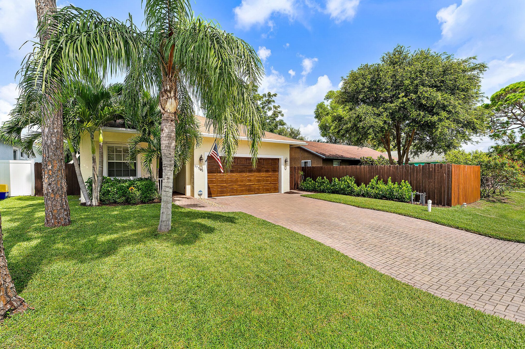 17705 Yancy Ave, Jupiter, FL 33458-3930