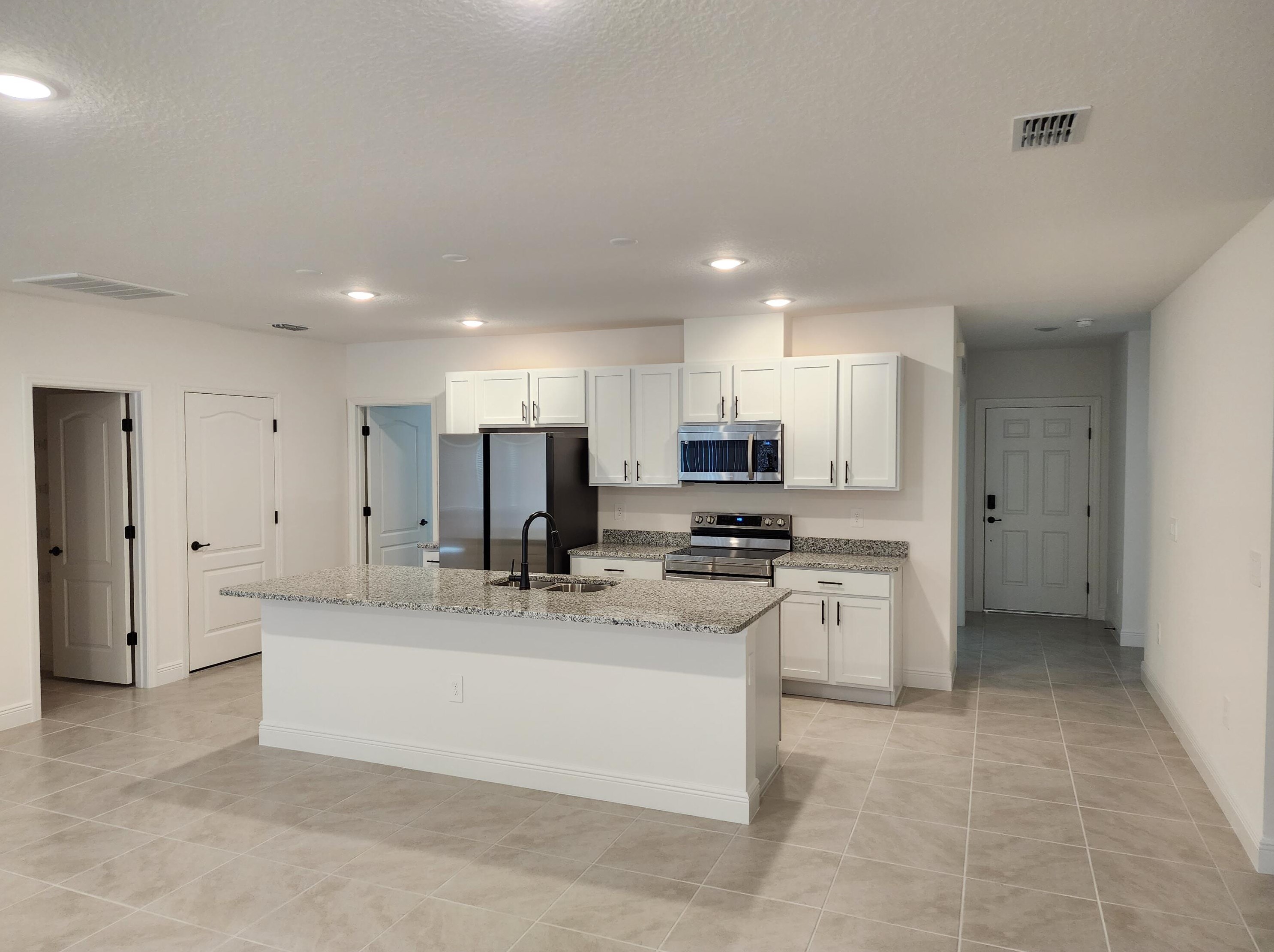 238 Sw Pagoda Ter, Fort Pierce, FL 34984