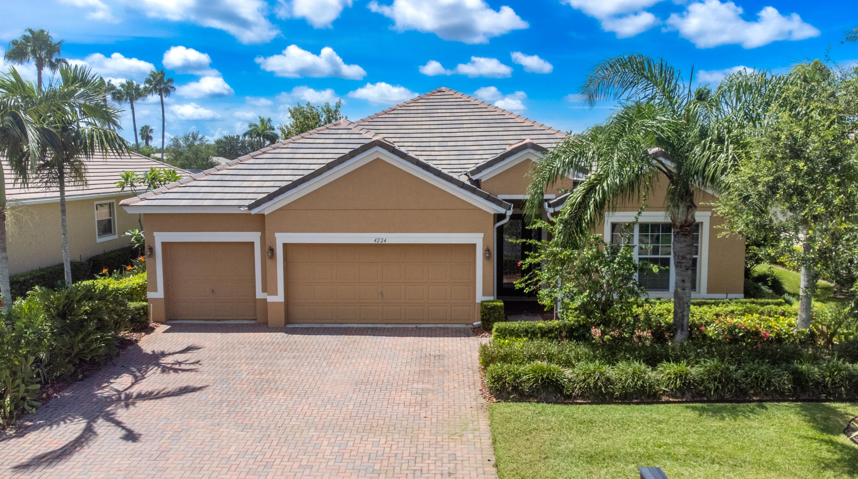 4224 Diamond Square, Vero Beach, FL 32967