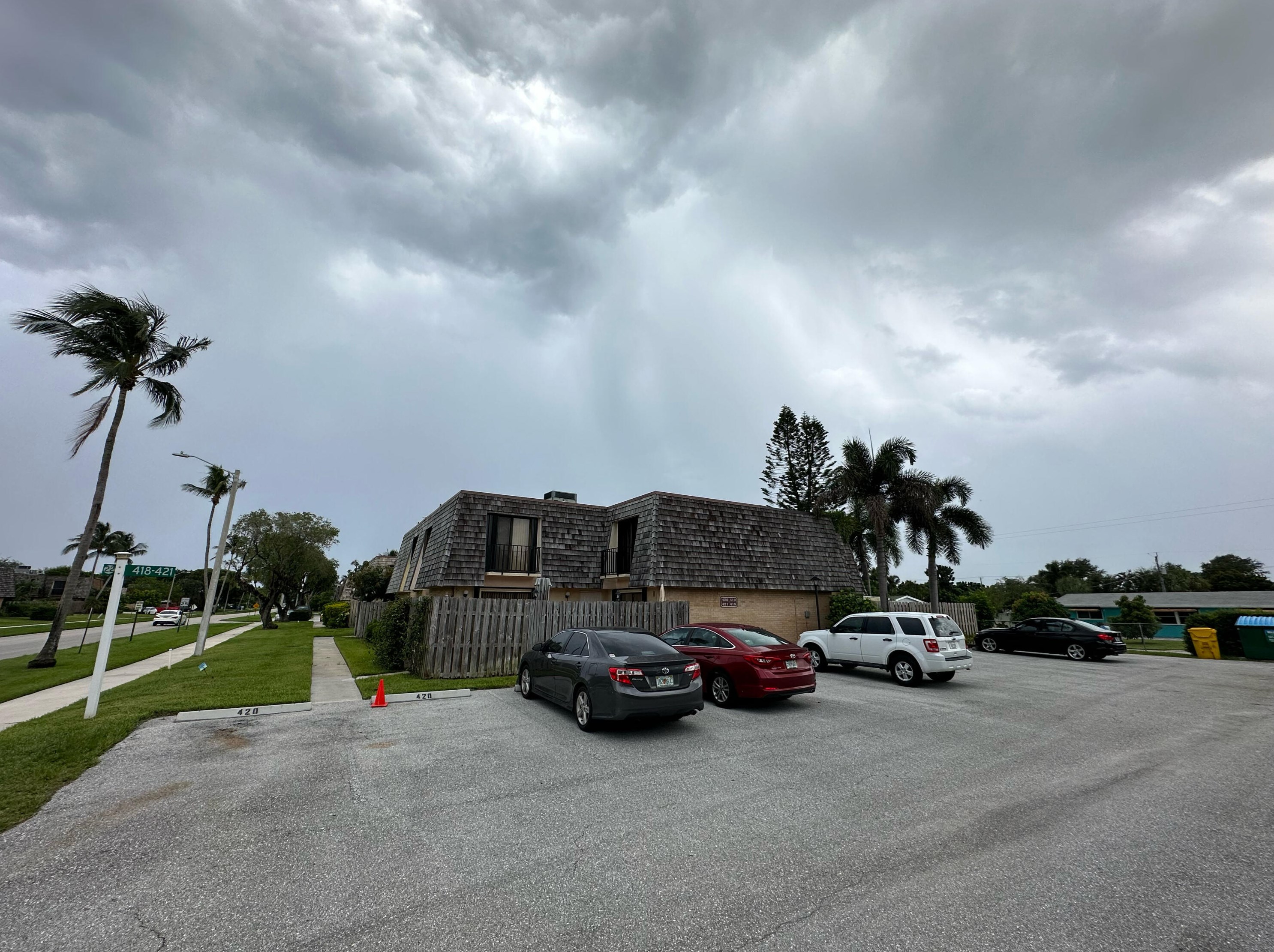 421 Arabian Rd, Lake Worth, FL 33461-2165