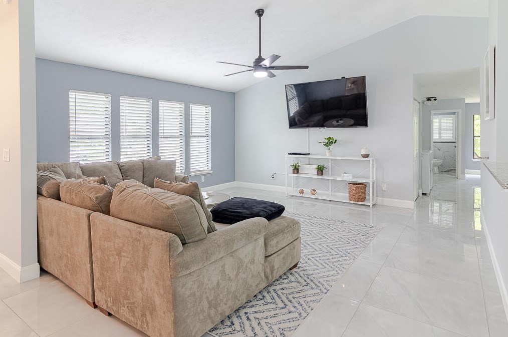 1996 Stratford Way, Palm City FL  34990-2016 exterior