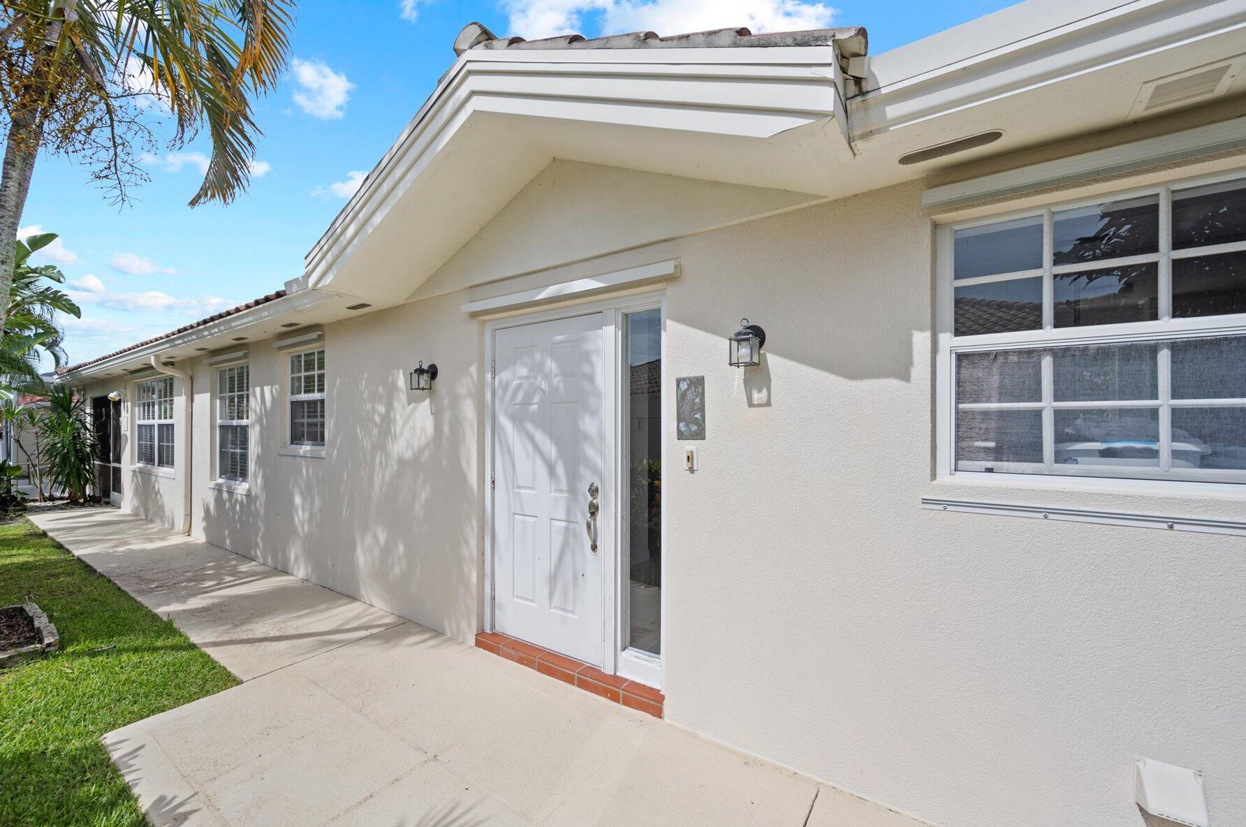 7862 N Fork Dr, West Palm Beach, FL 33411