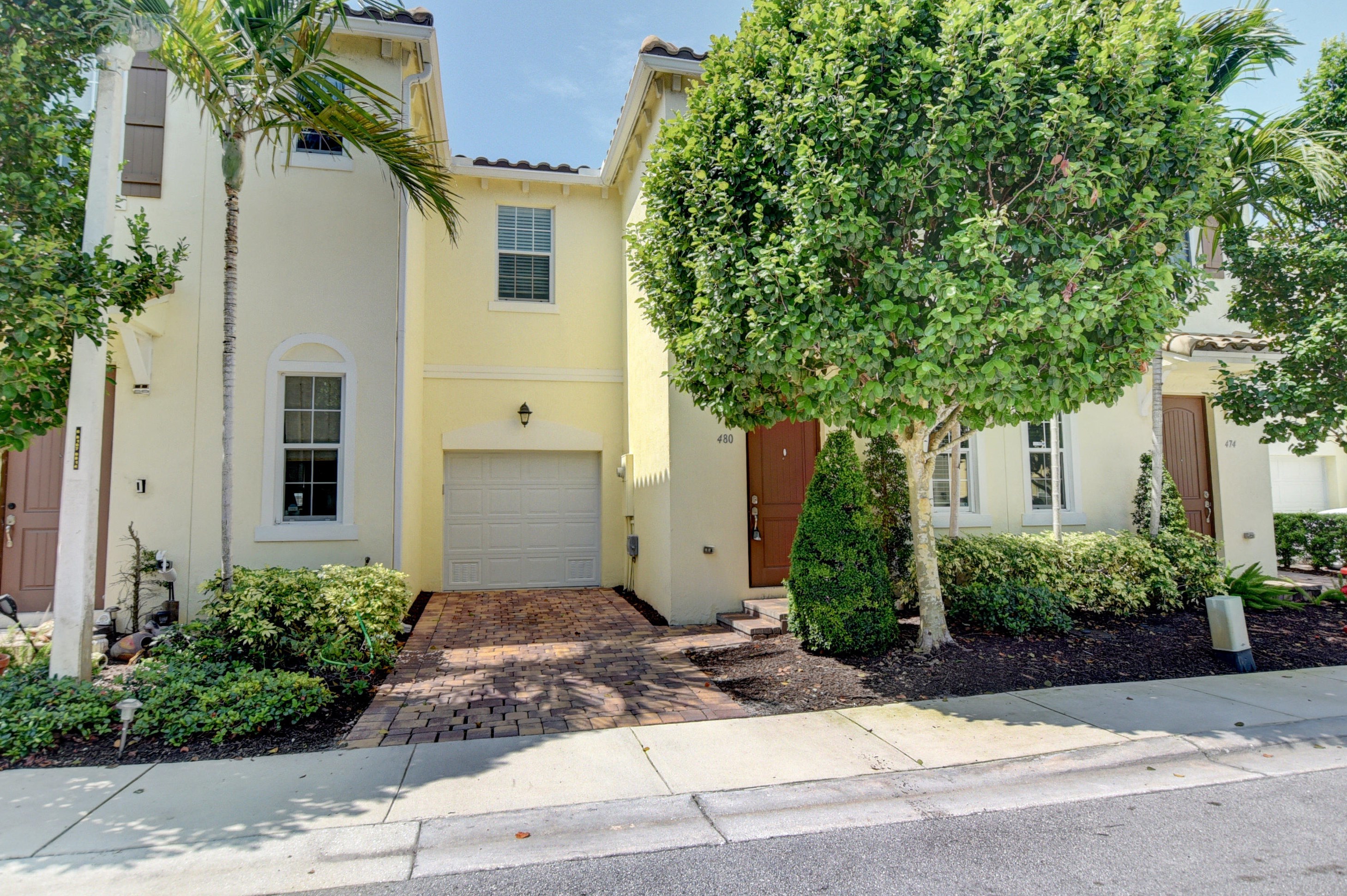 480 Francesca Ridge Rd, Boynton Beach, FL 33435
