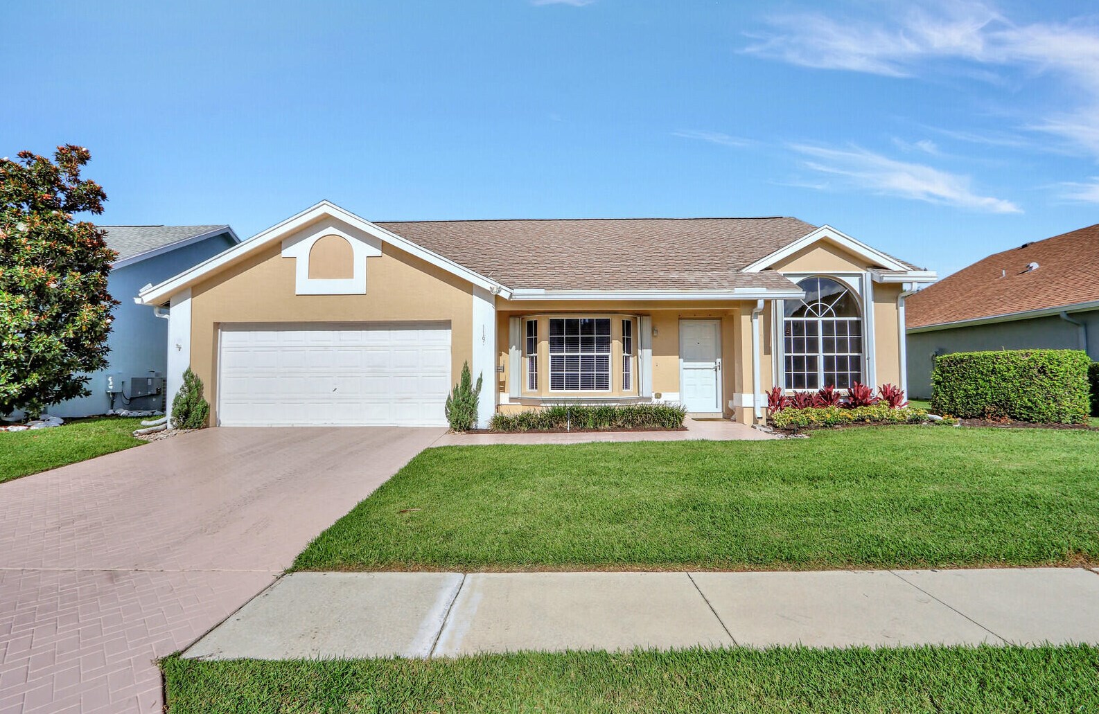 119 Palomino Dr, Jupiter, FL 33458-8012