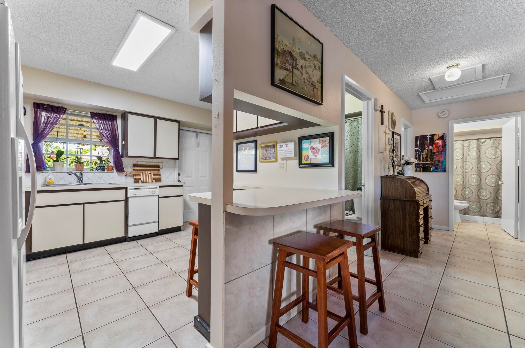 4782 Cambridge St, Lake Worth FL  33463-2272 exterior