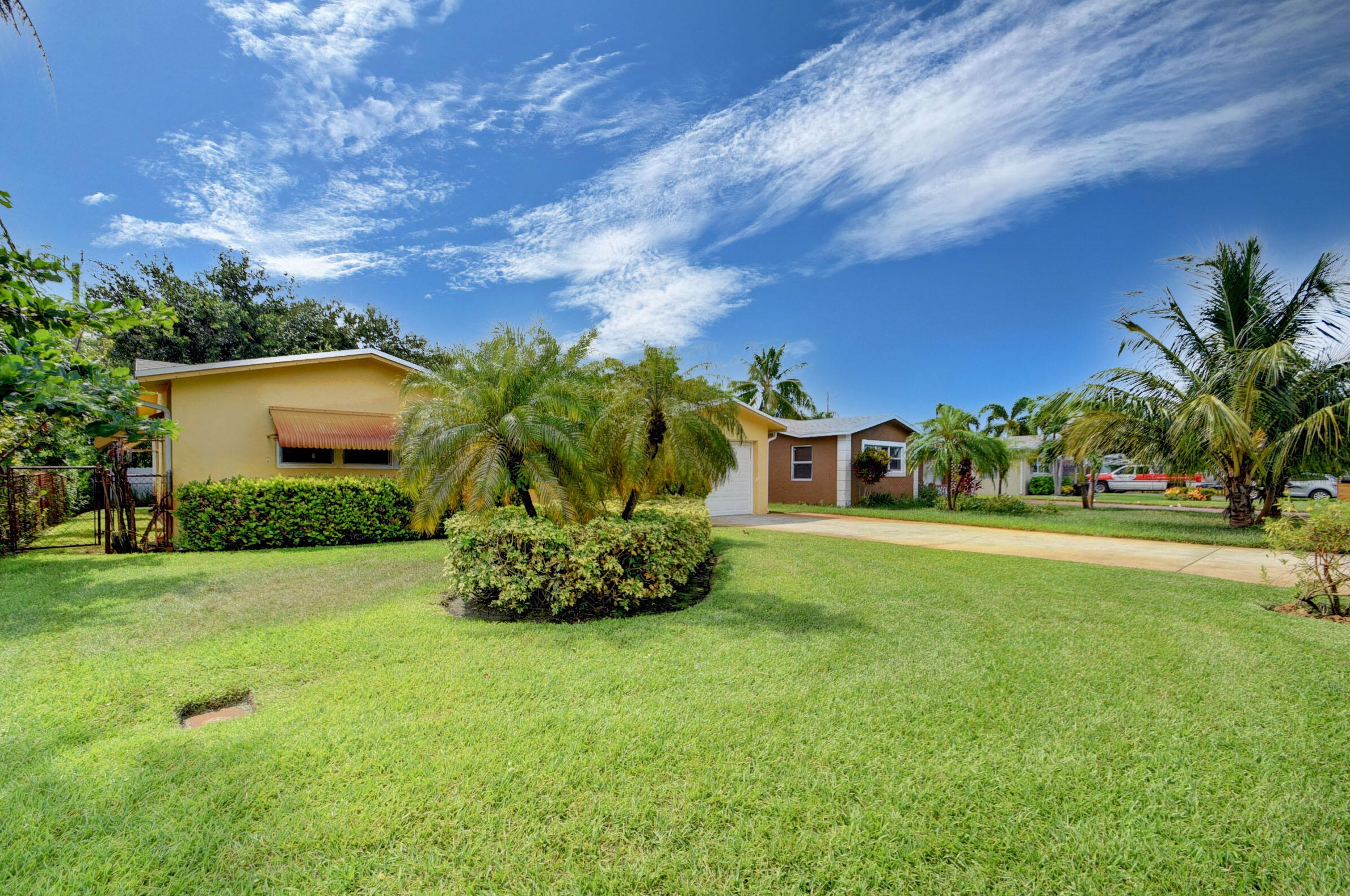 1222 Skylark Ln, Lake Worth, FL 33462-4414