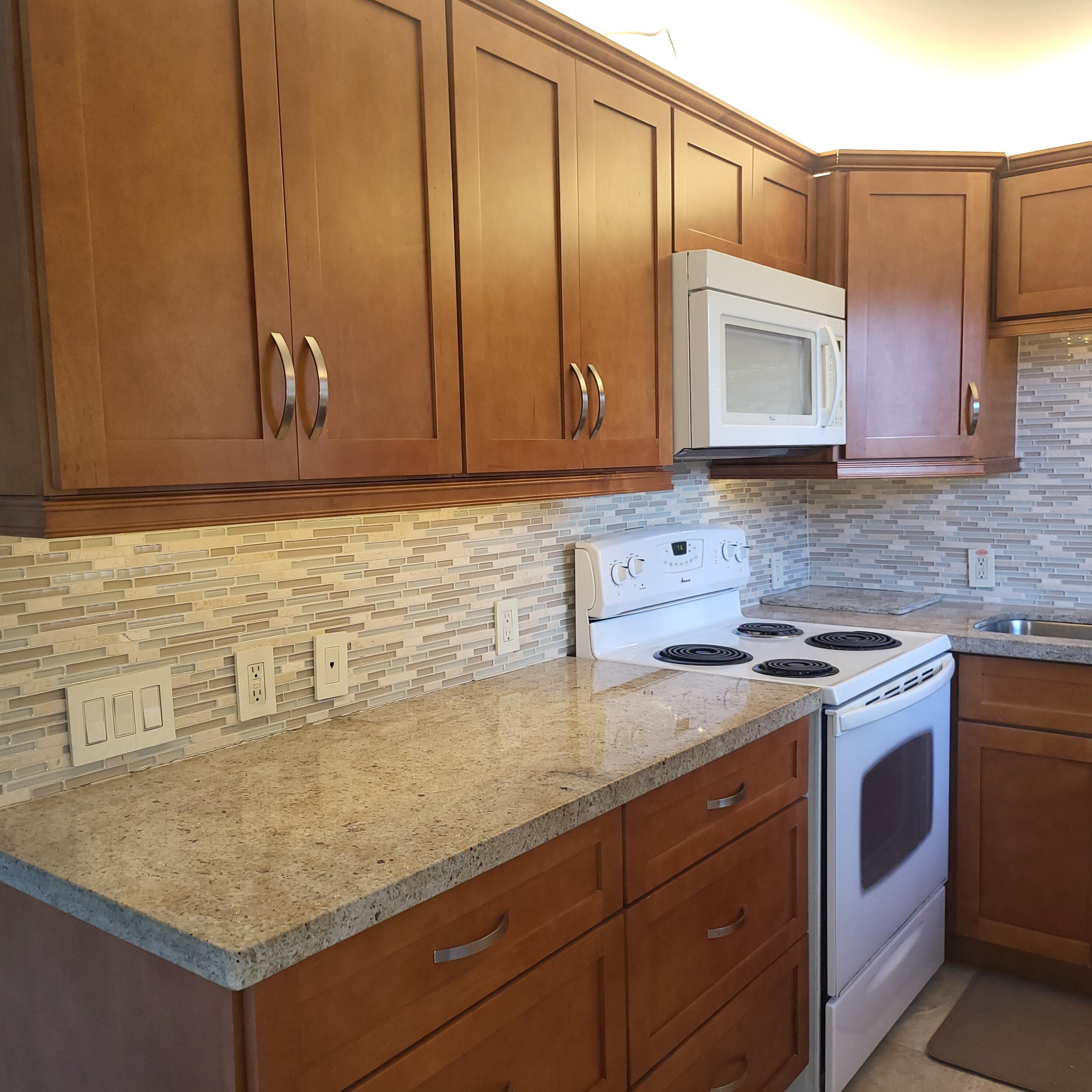266 Suffolk G, Boca Raton, FL 33434-2461