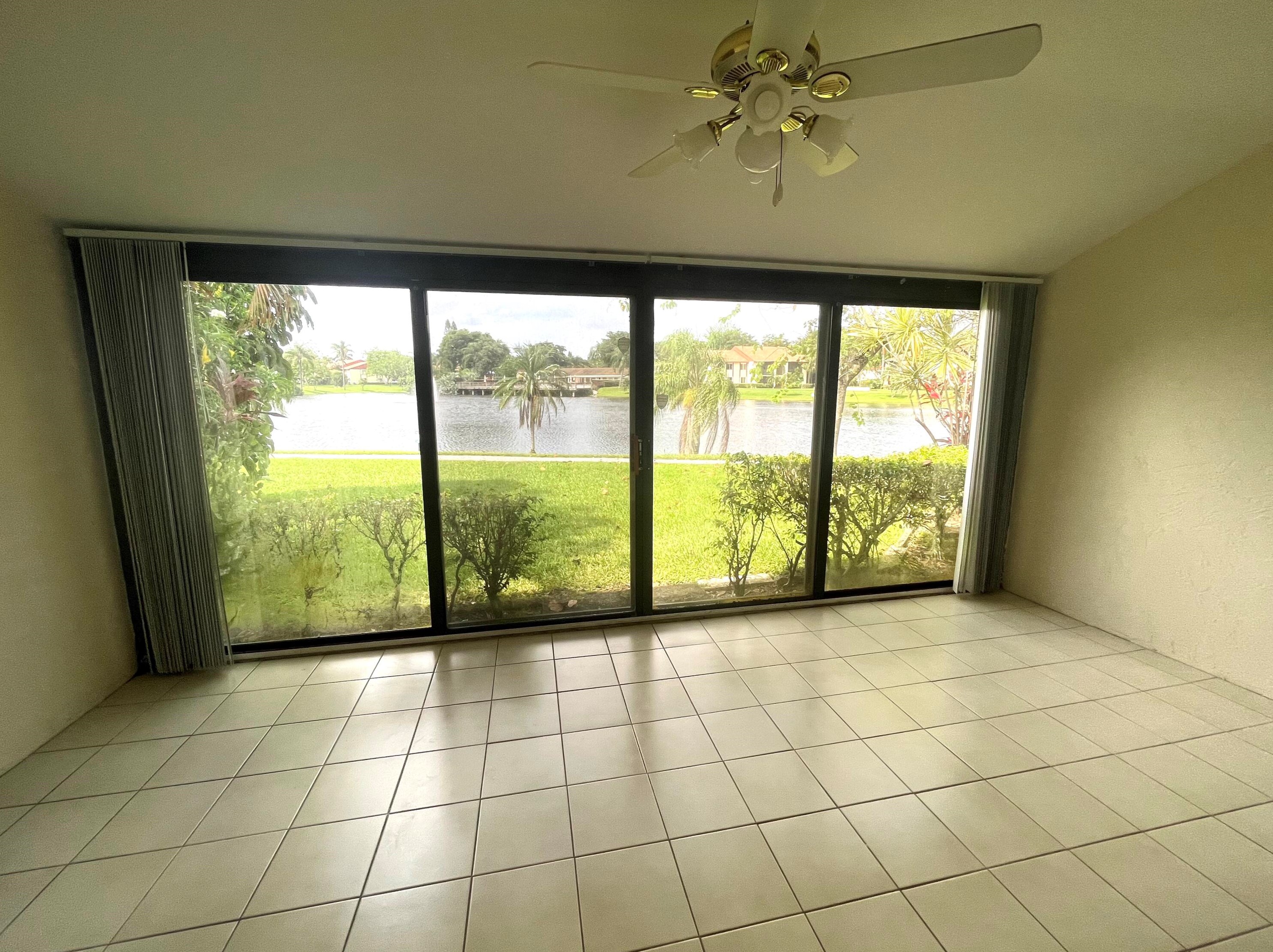 4928 Sable Pine Cir #b, West Palm Beach, FL