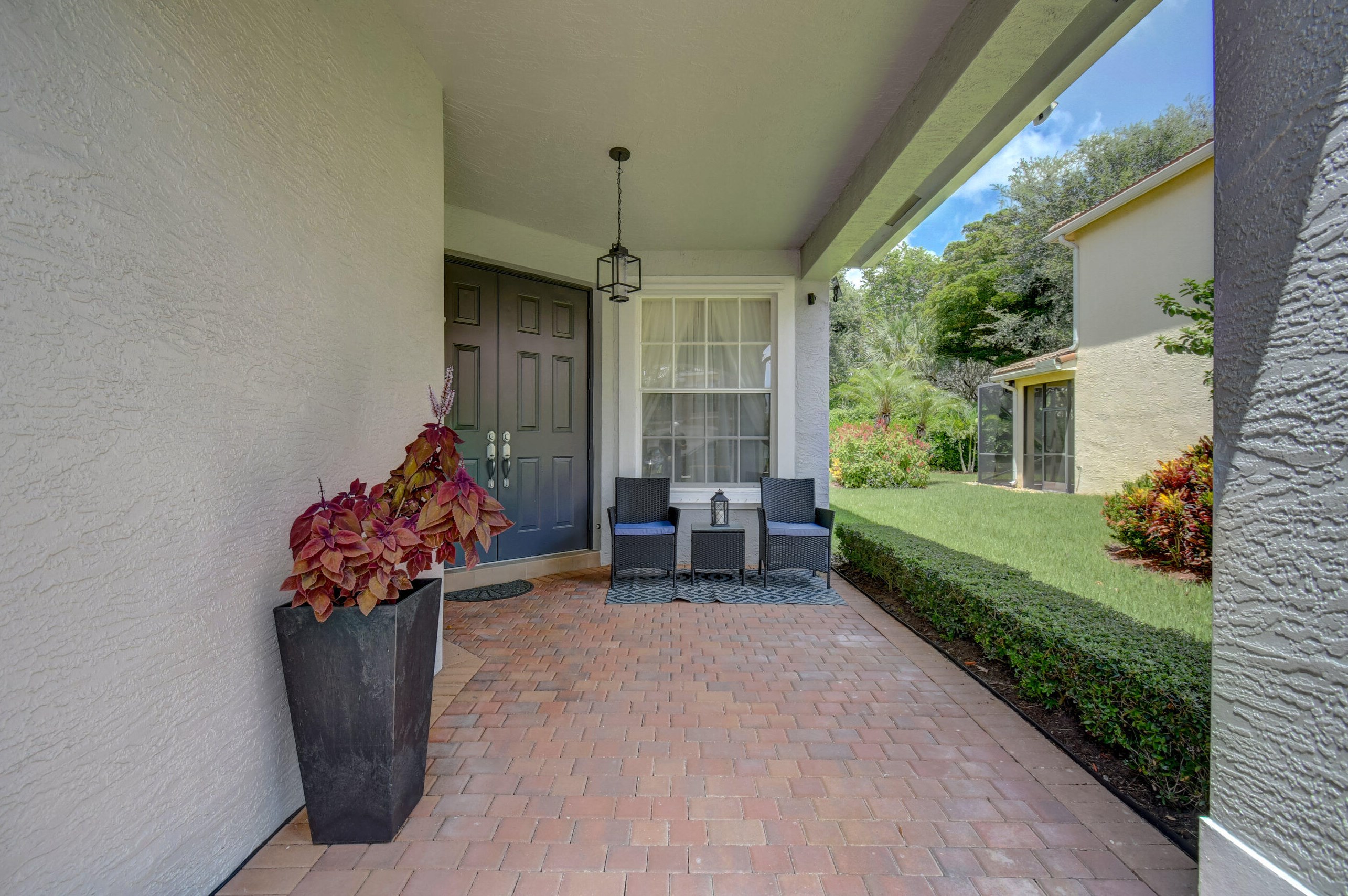 8955 Briarwood Meadow Ln, Boynton Beach, FL 33473-7817