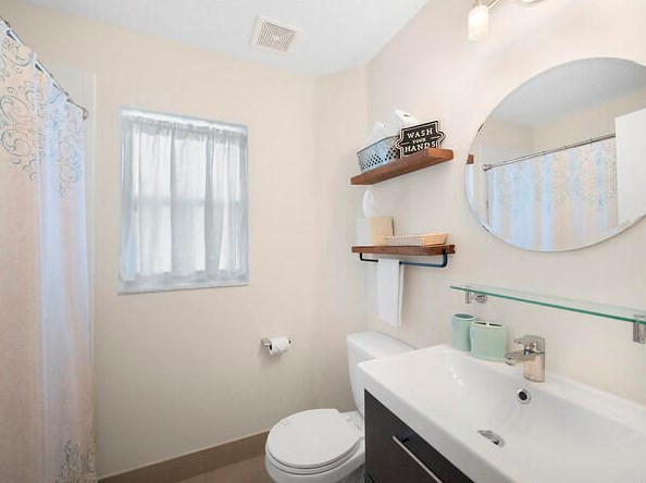 5378 Oakmont Vlg Cir, Lake Worth FL 33463-8203 exterior