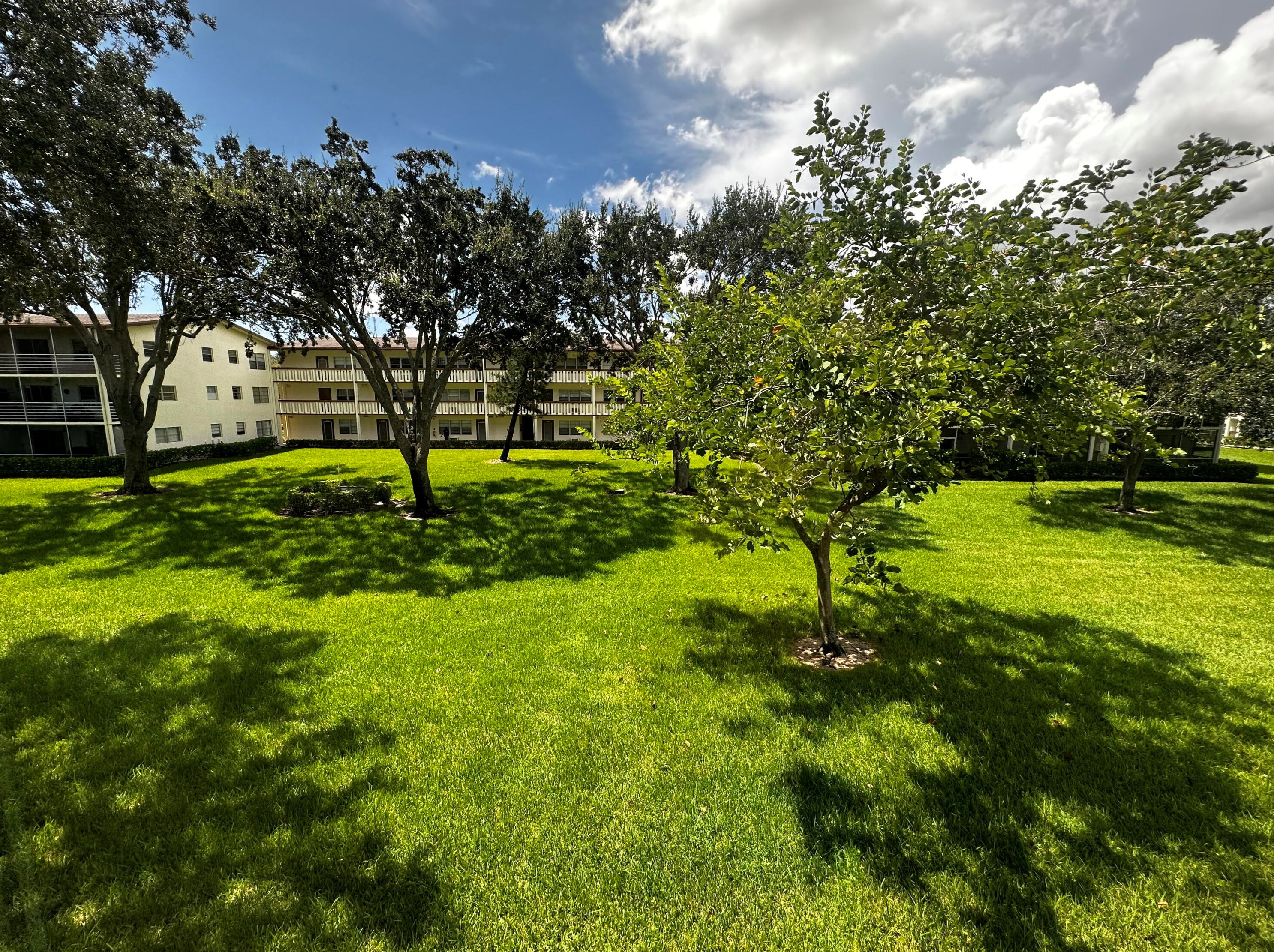 443 Mansfield K, Boca Raton FL 33434-2433 exterior