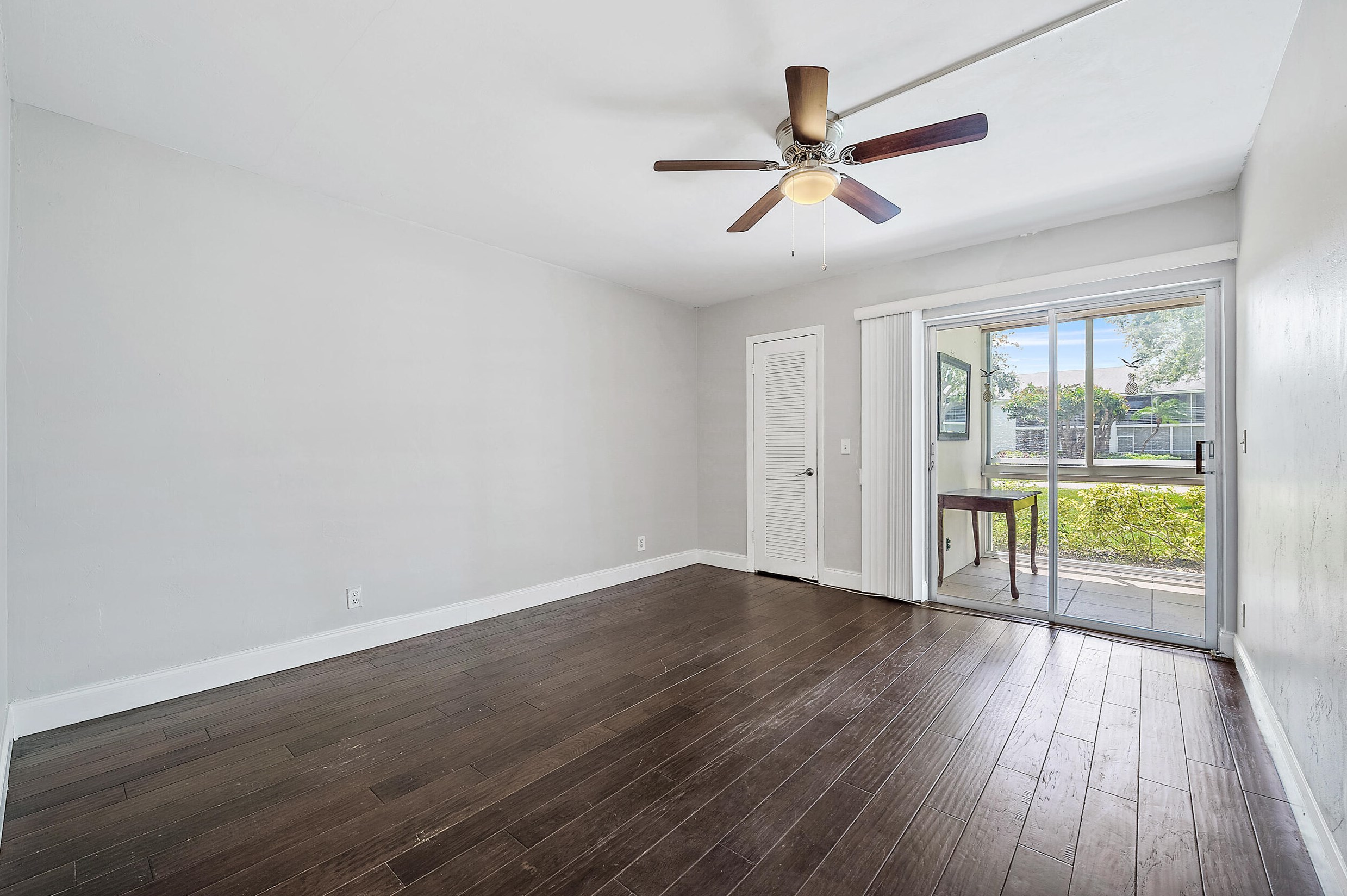 9 Garden St, Jupiter FL  33469-2594 exterior