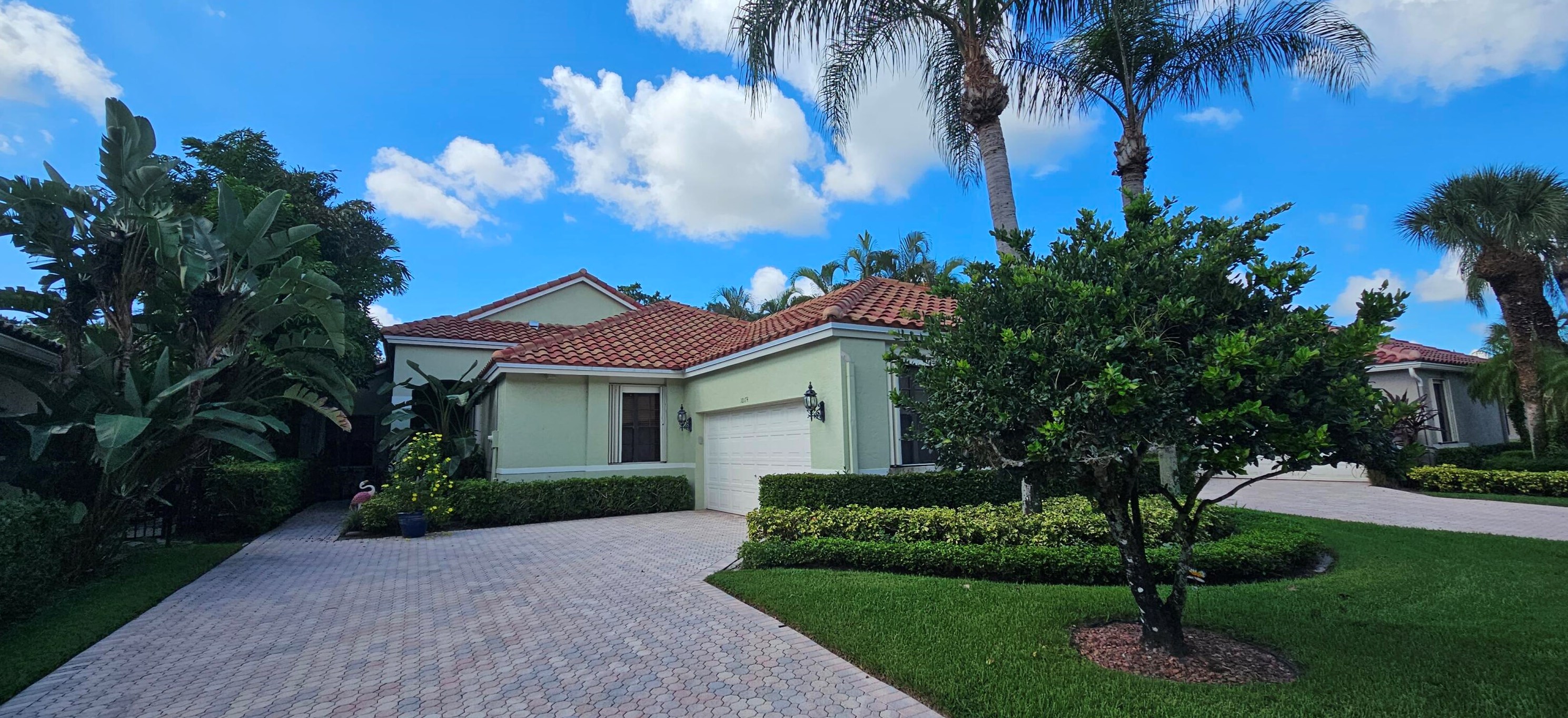 10174 Dover Carriage Ln, Lake Worth, FL 33449
