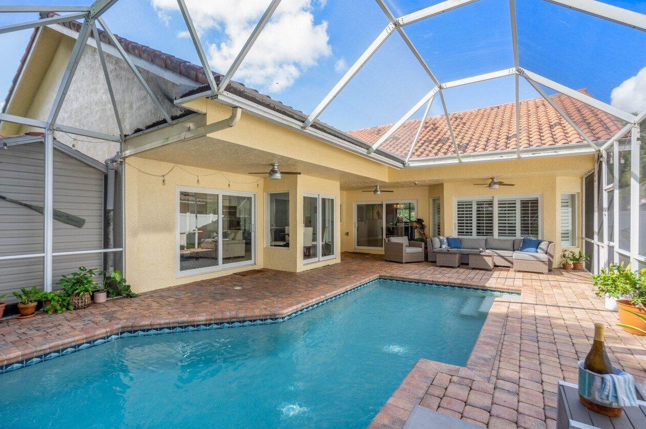 6190 Vis Linda Ln, Boca Raton FL 33433-8225 exterior