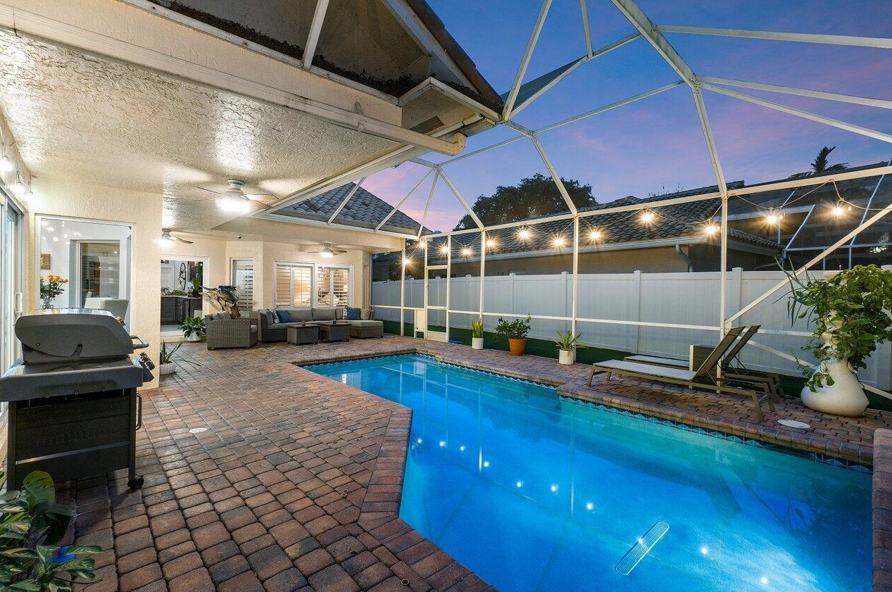 6190 Vis Linda Ln, Boca Raton FL 33433-8225 exterior