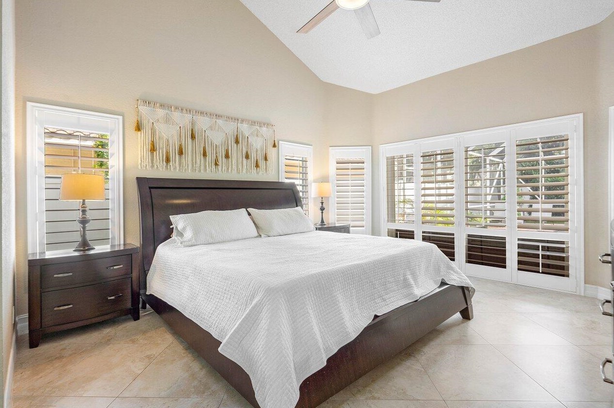 6190 Vis Linda Ln, Boca Raton FL 33433-8225 exterior