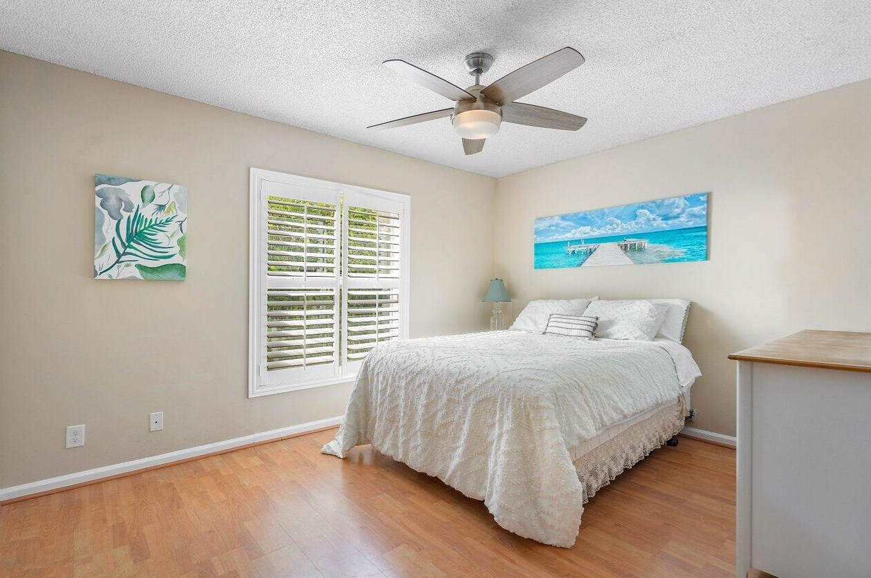 6190 Vis Linda Ln, Boca Raton FL 33433-8225 exterior