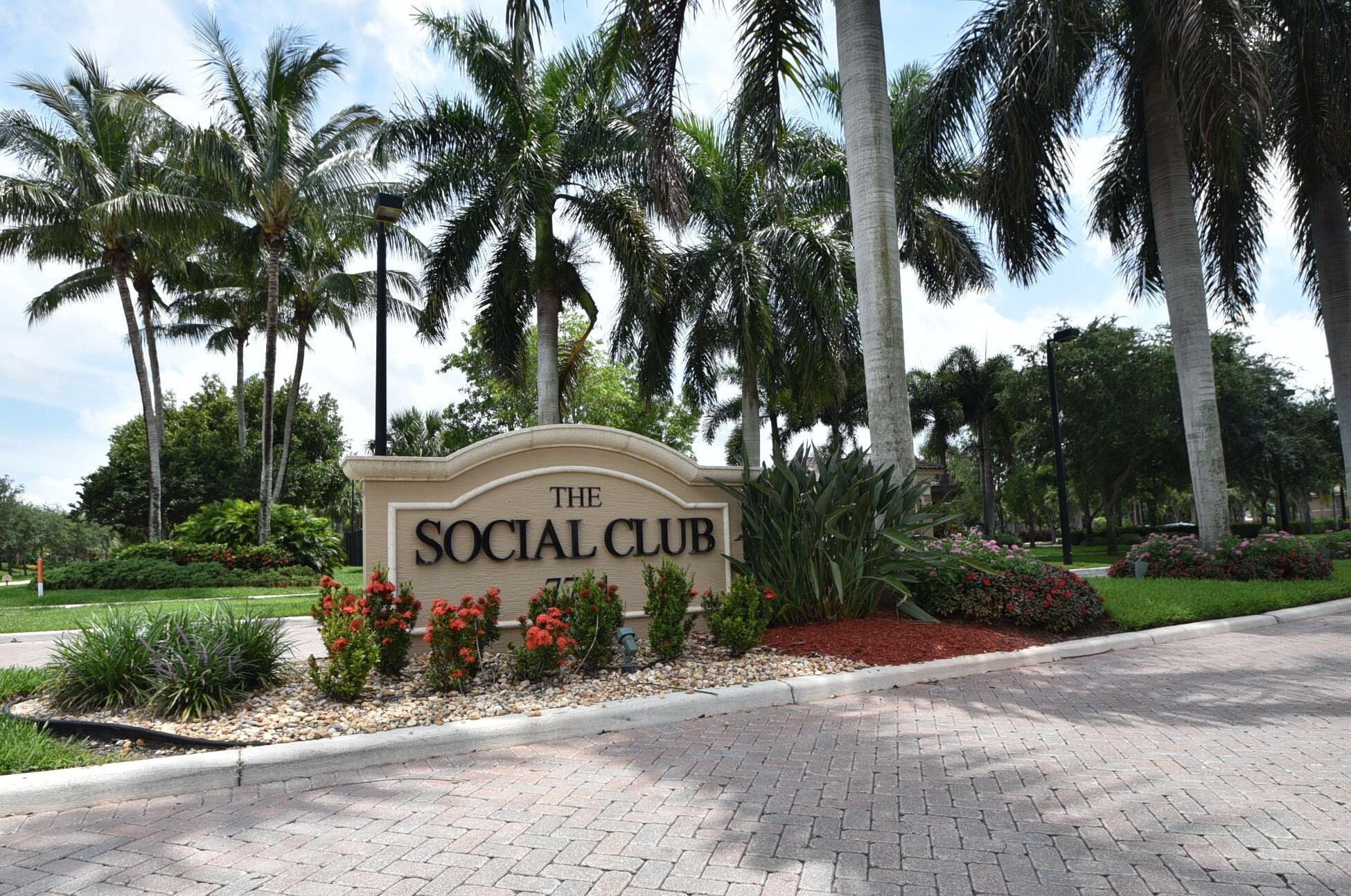 7709 Royale River Ln, Lake Worth FL  33467-6919 exterior