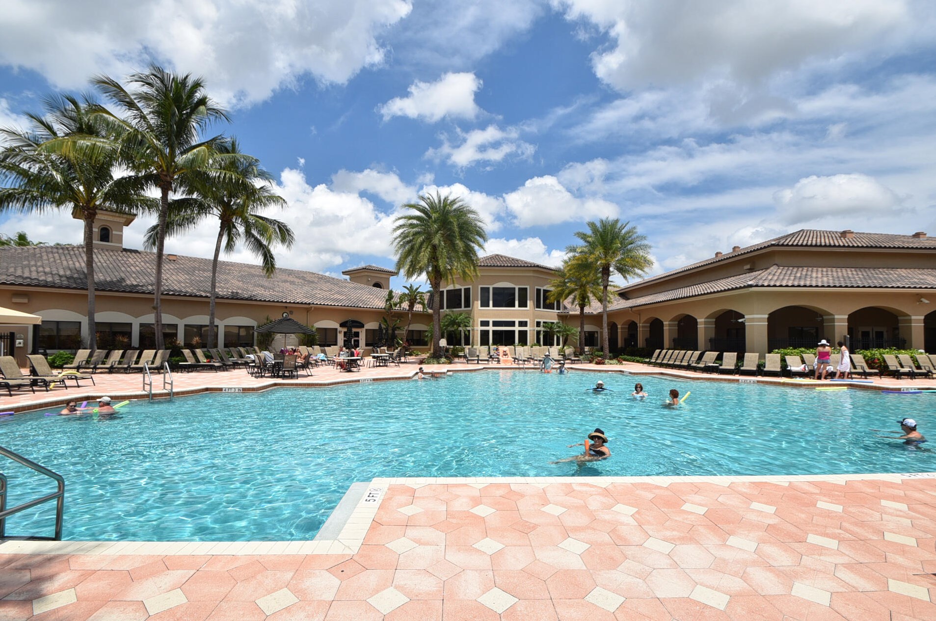 7709 Royale River Ln, Lake Worth FL  33467-6919 exterior