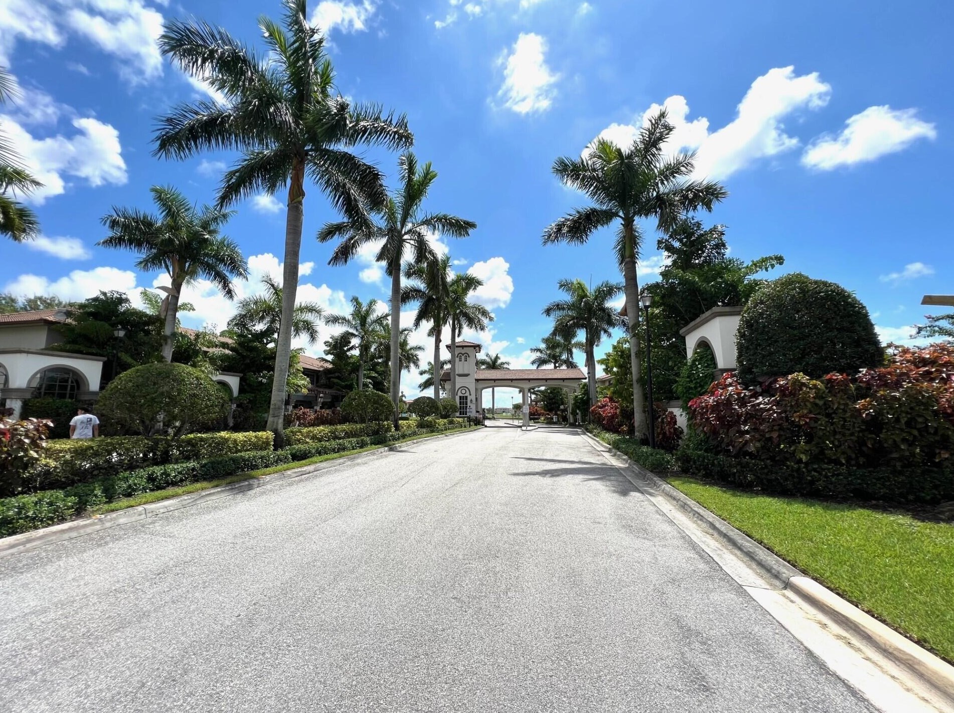 4106 Napoli Lake Dr, West Palm Beach, FL 33410