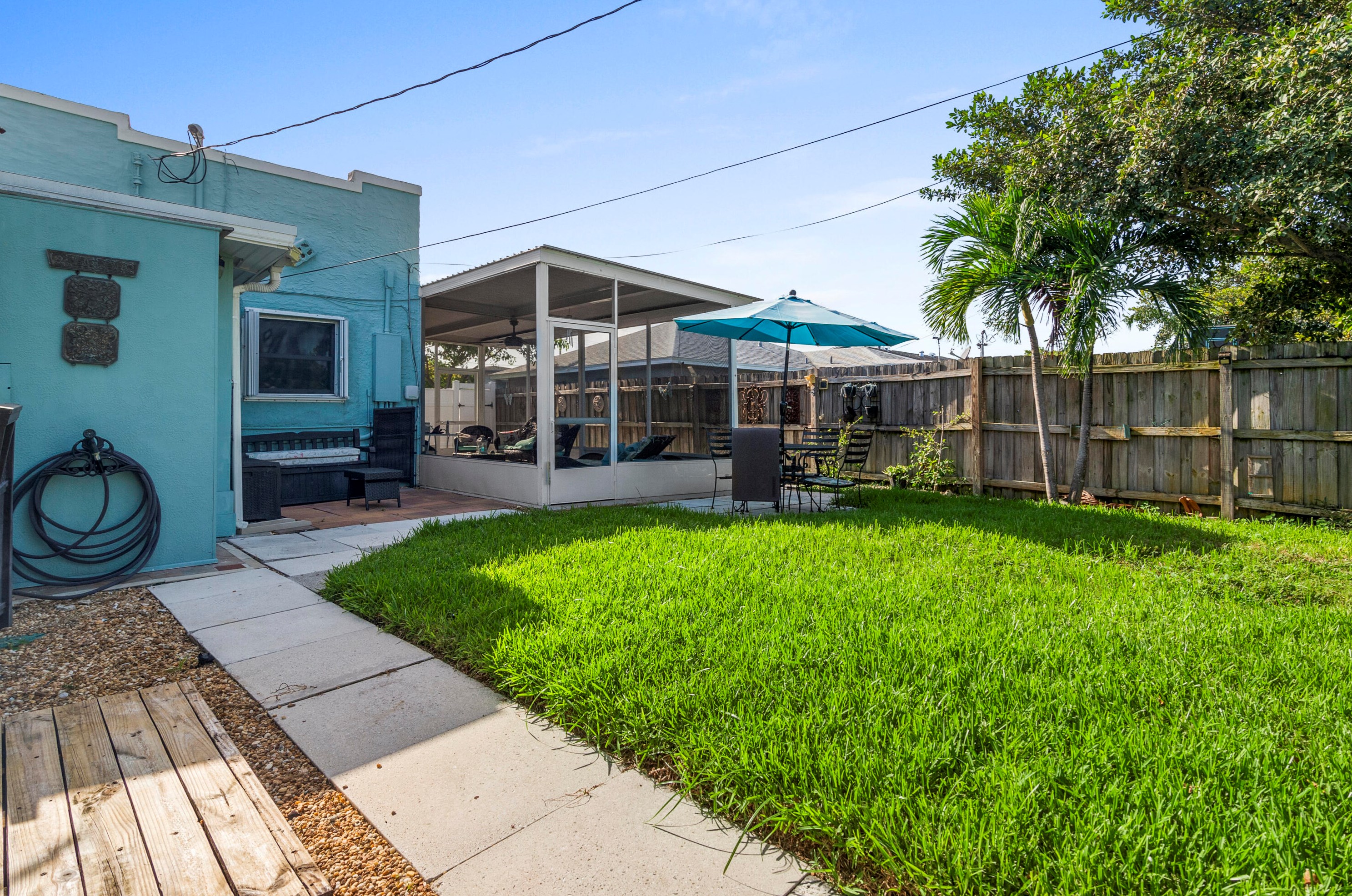 1314 J St, Lake Worth FL  33460-1821 exterior