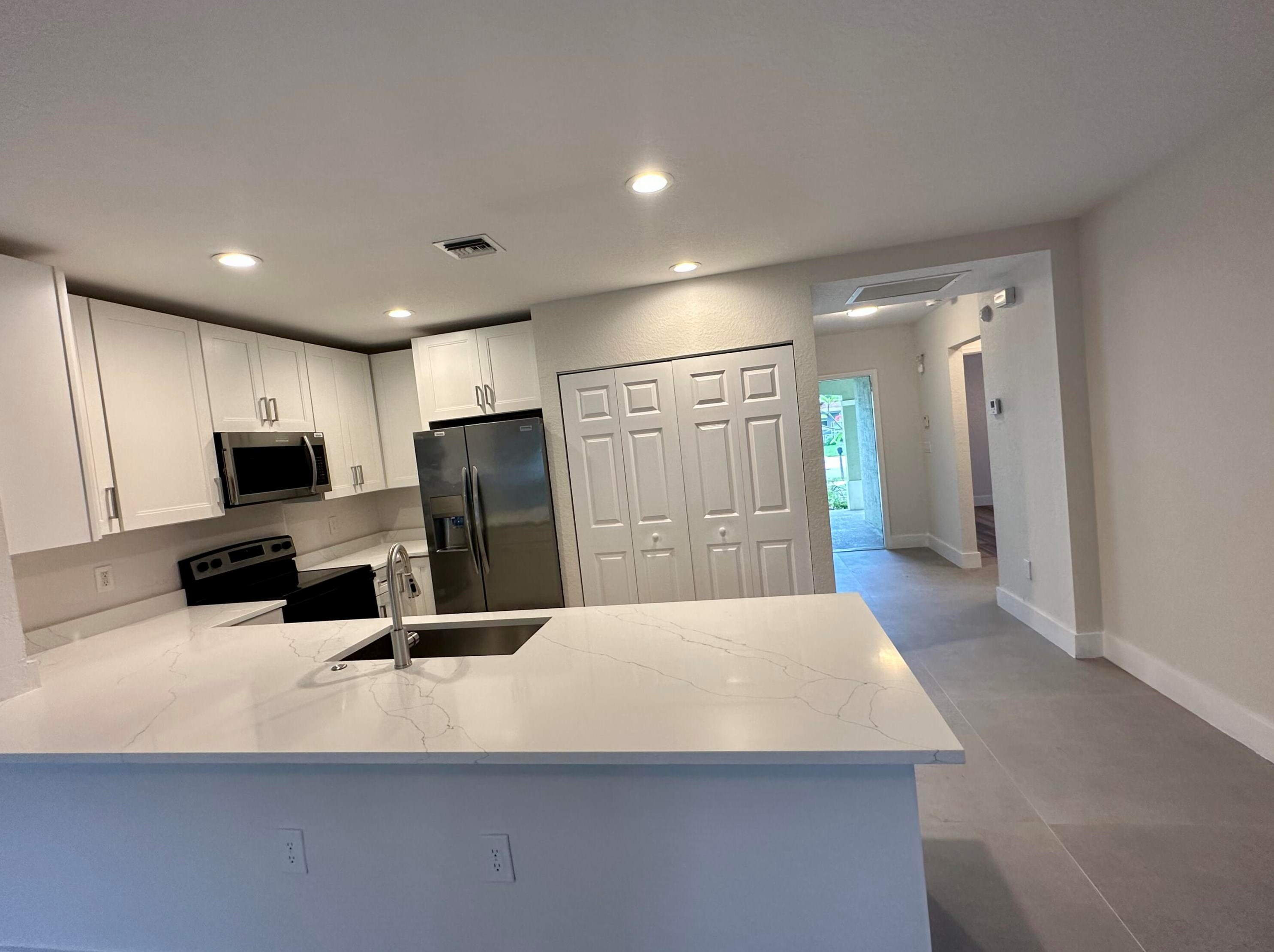 321 Nw 7th Ave, Delray Beach, FL 33483